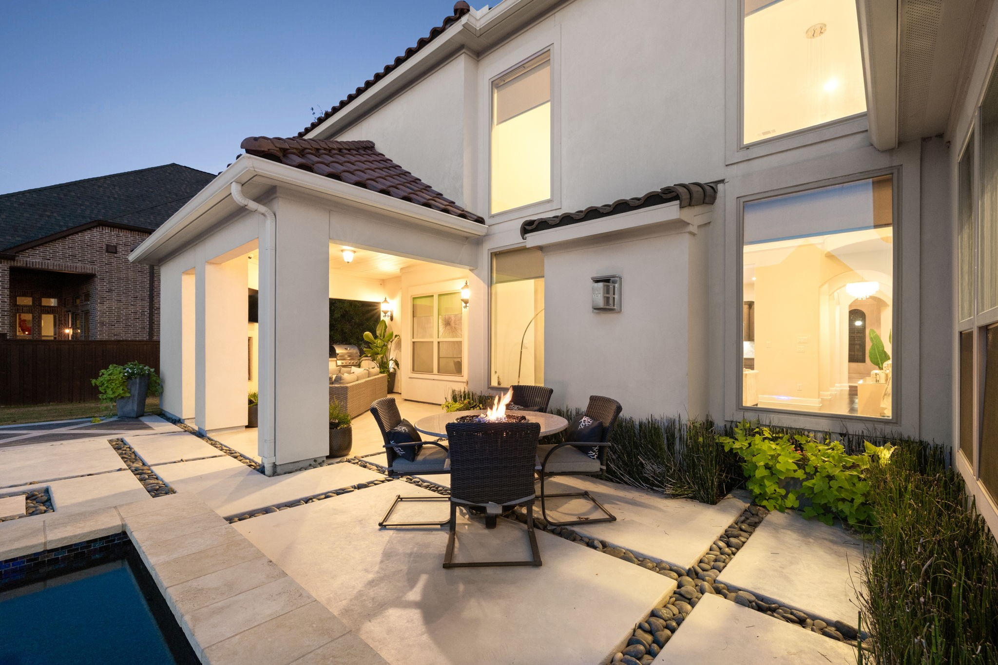 1043 Running Bay