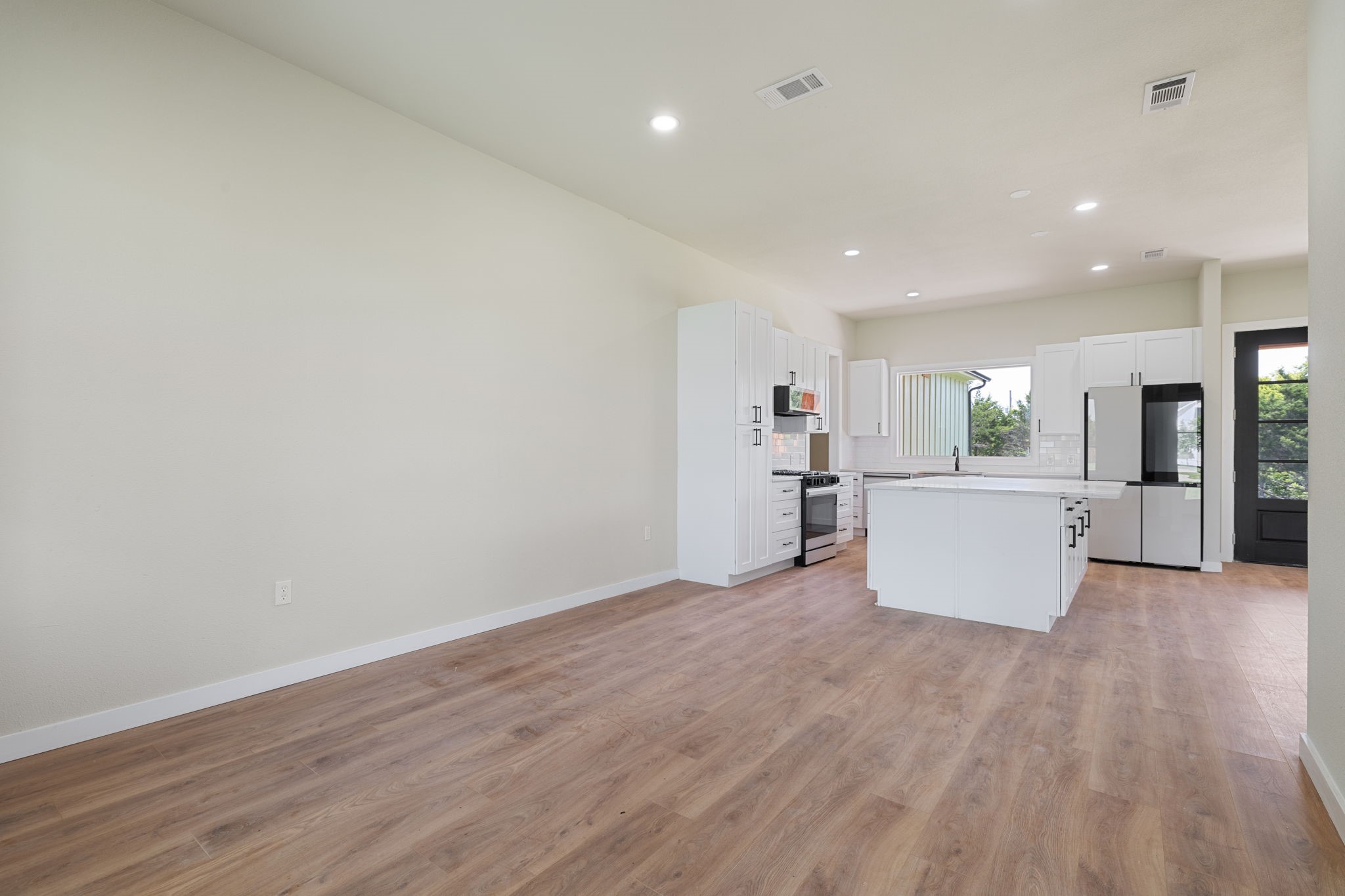 3061 Stonebriar Drive
