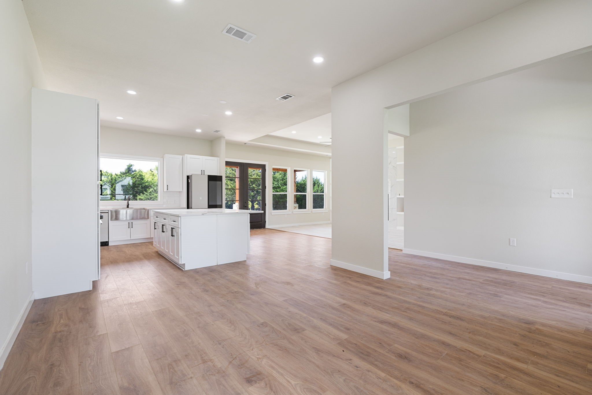 3061 Stonebriar Drive
