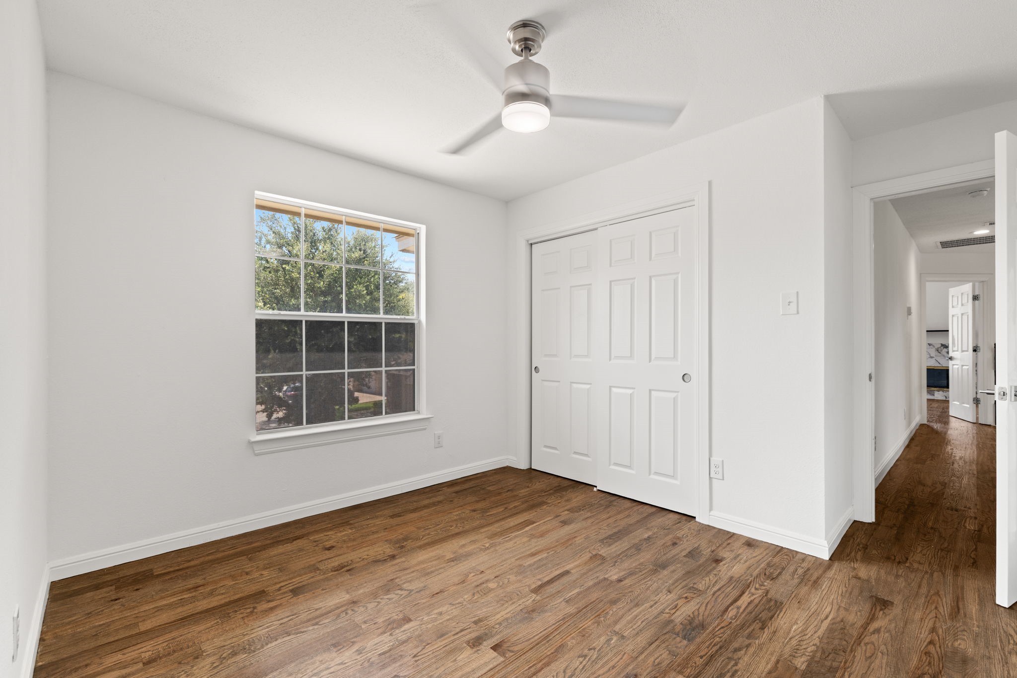 9418 Blue Jay Way