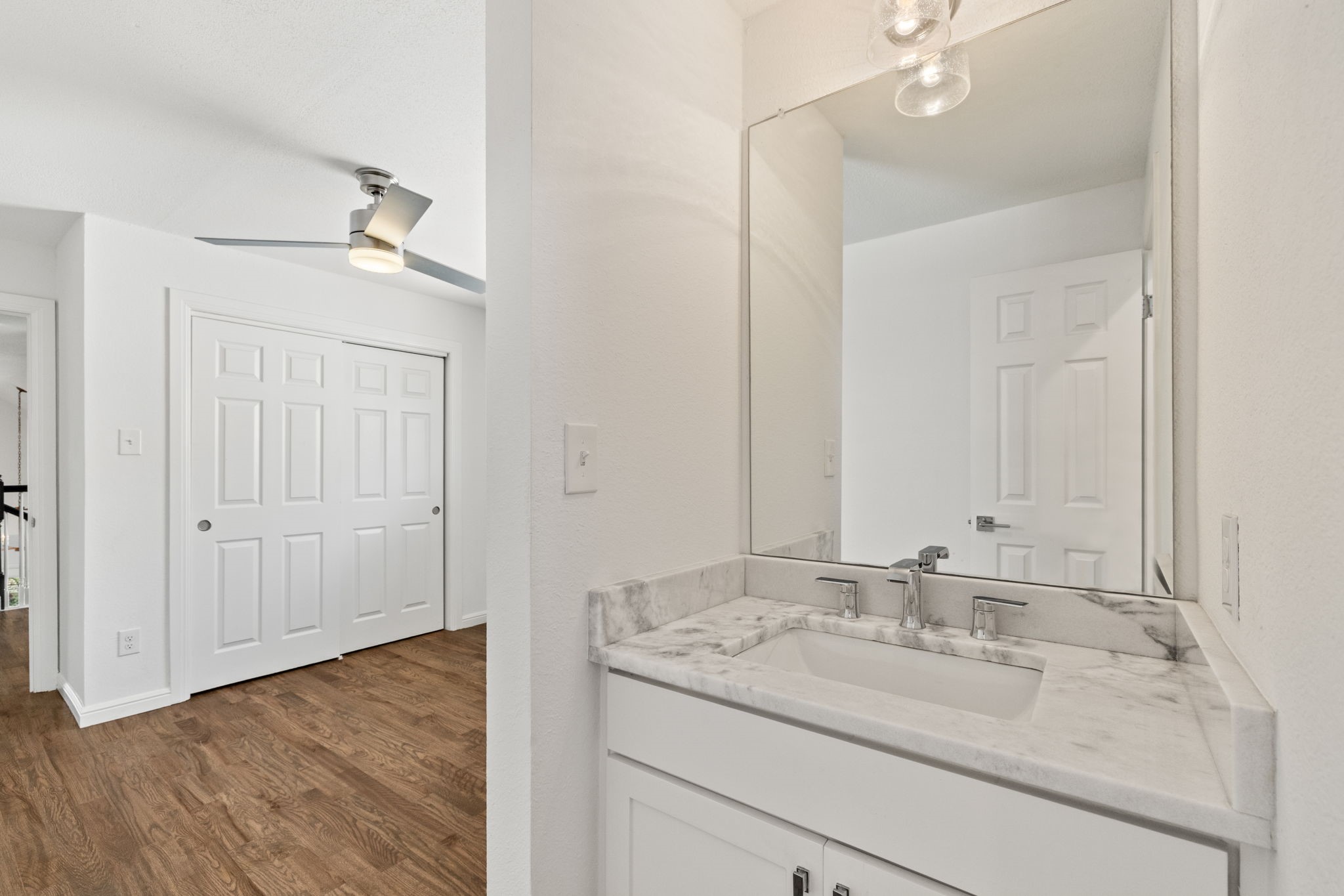 9418 Blue Jay Way