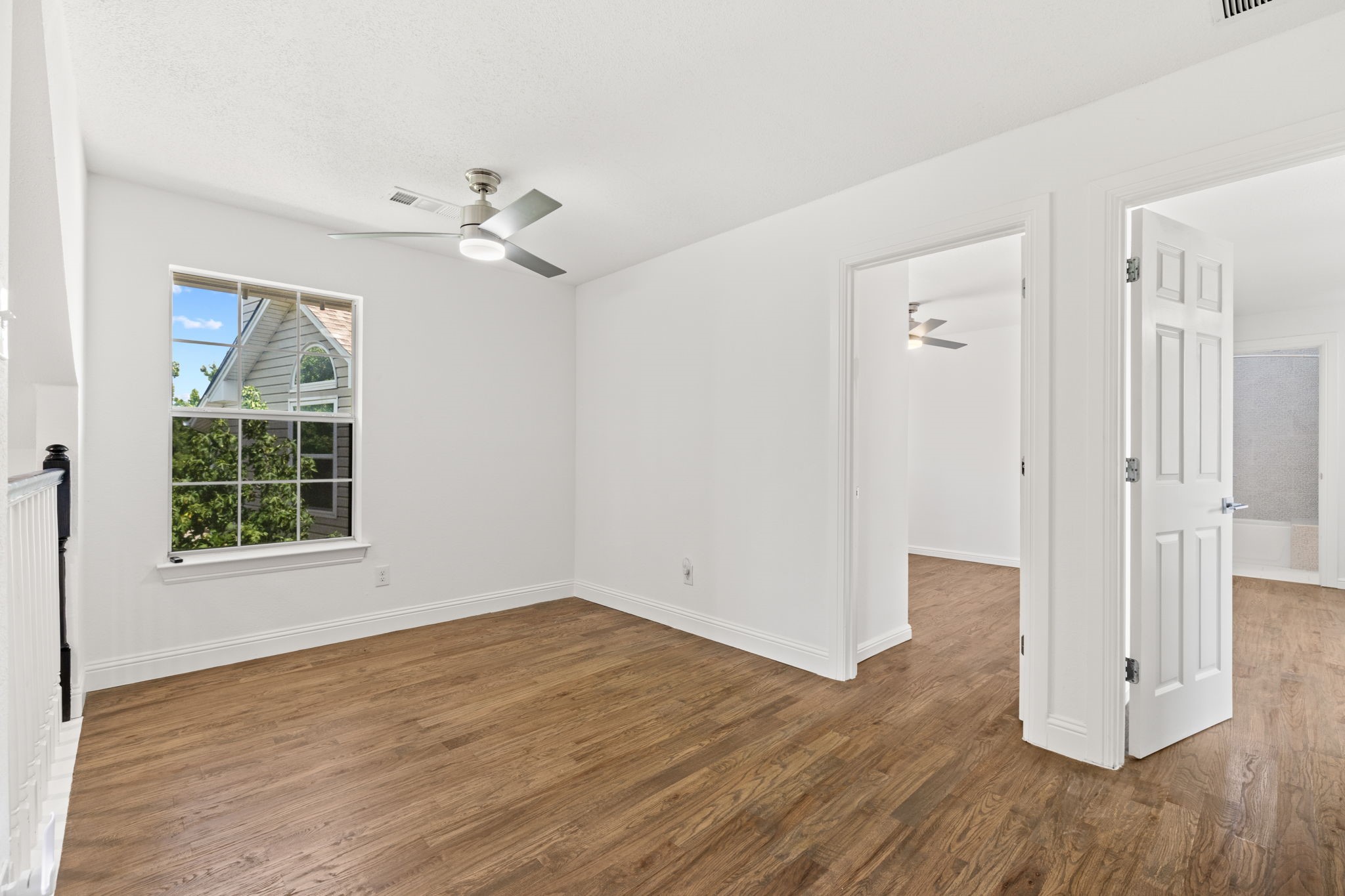 9418 Blue Jay Way