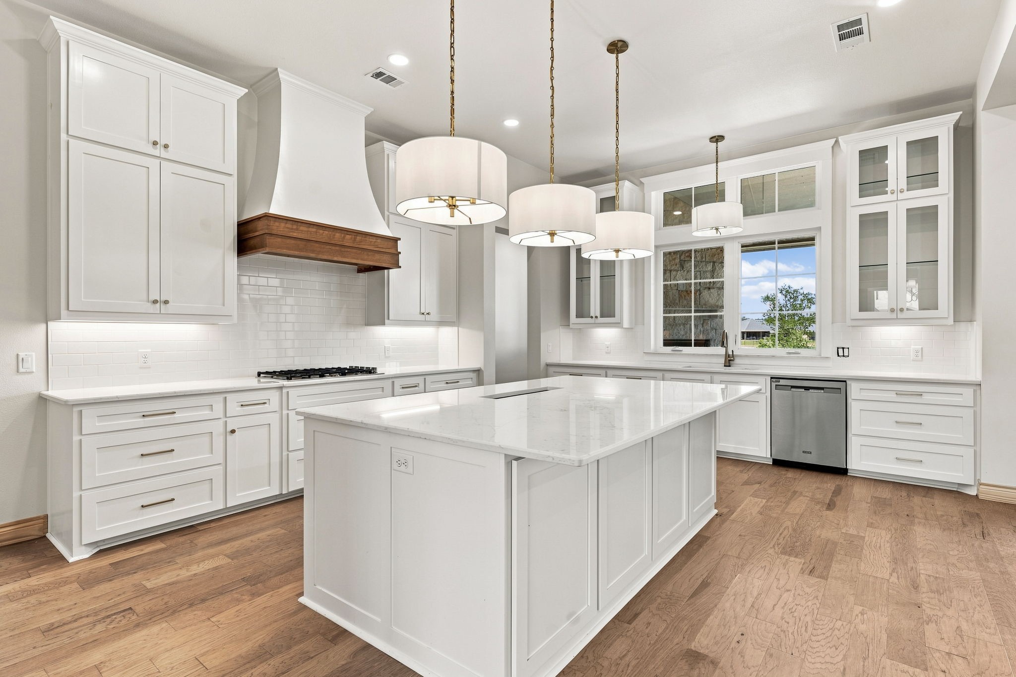 6651 Pinehurst Drive