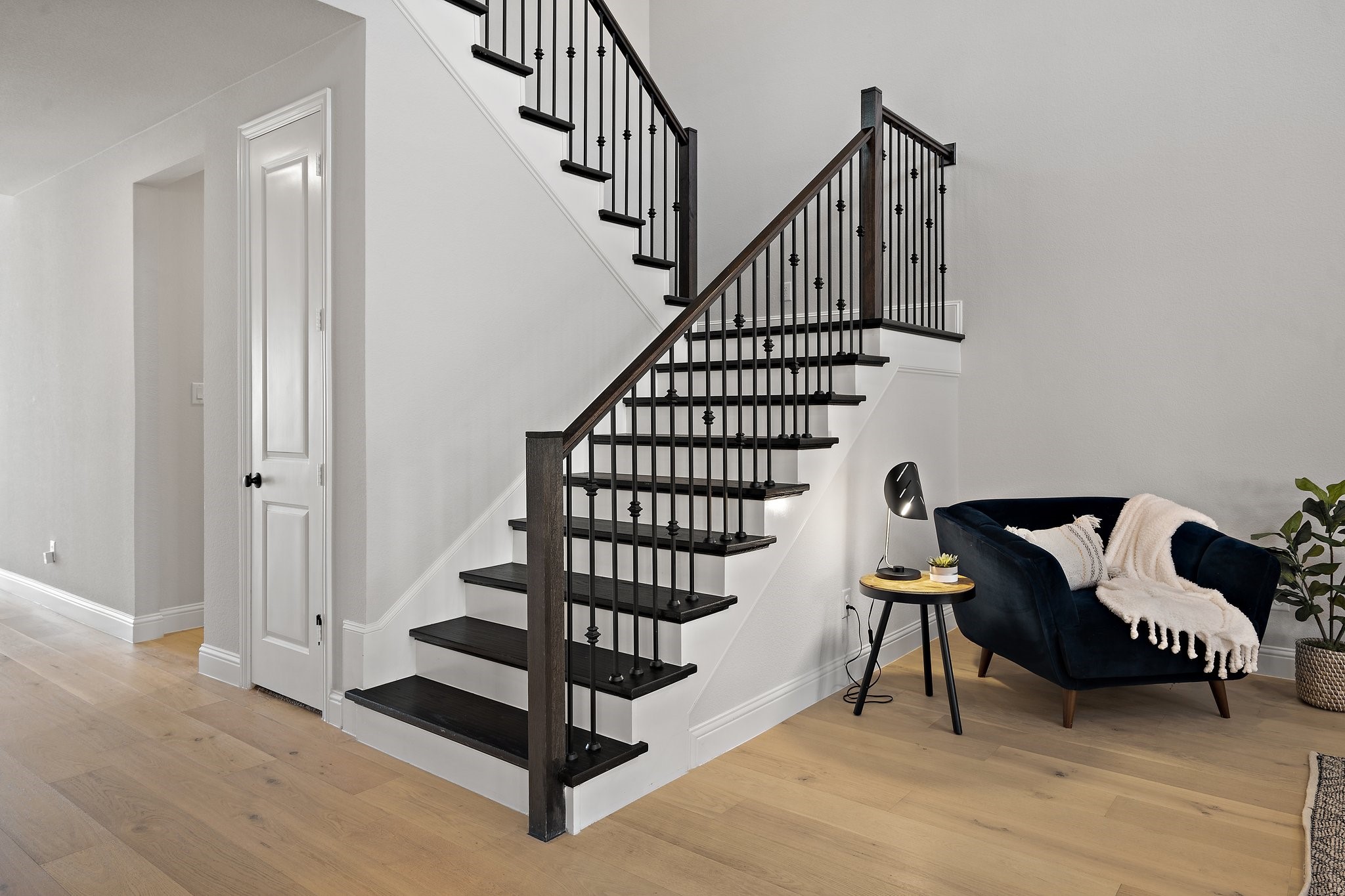 4320 Sandhills Lane