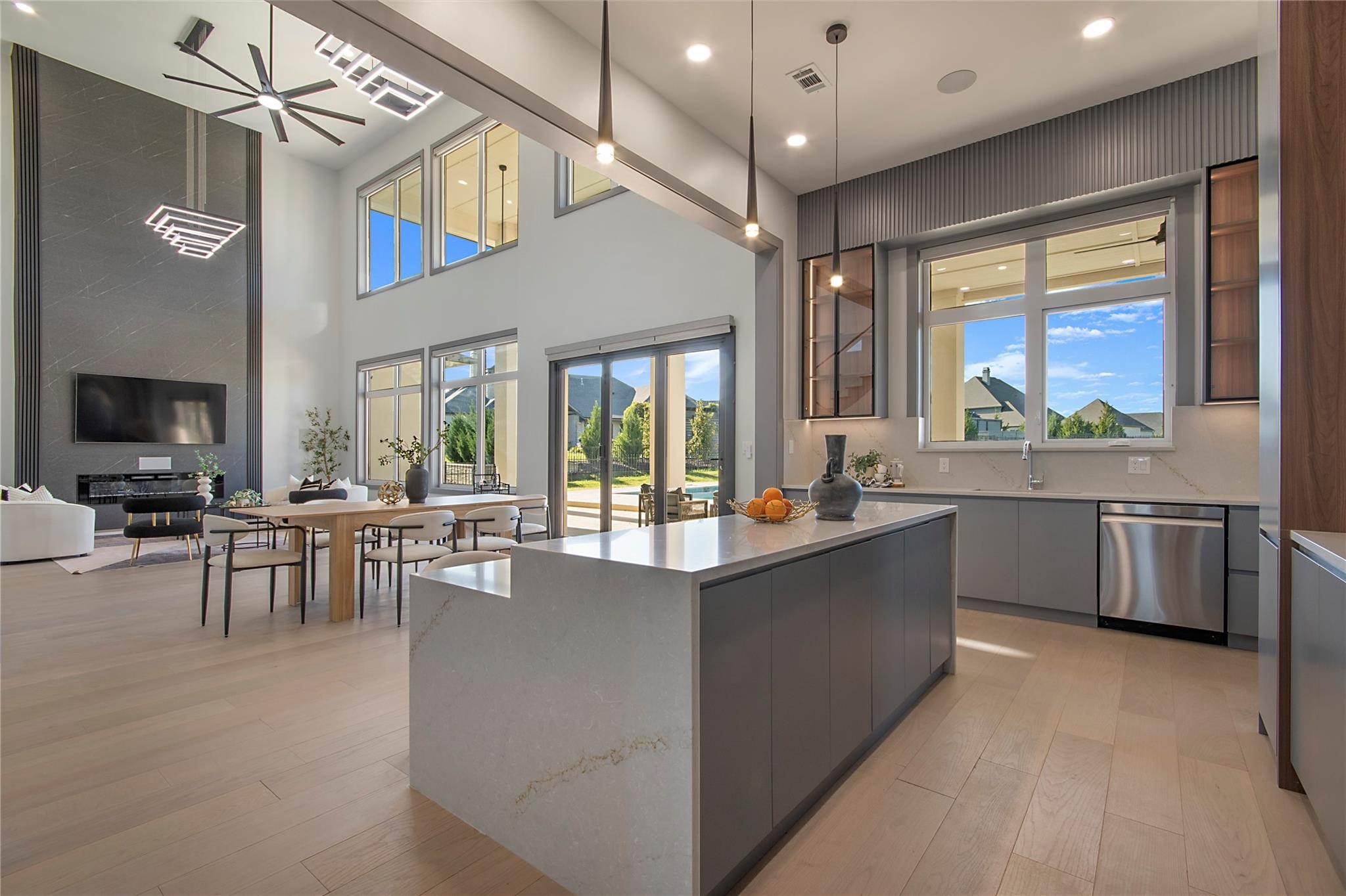 421 Sunrise Ridge Drive