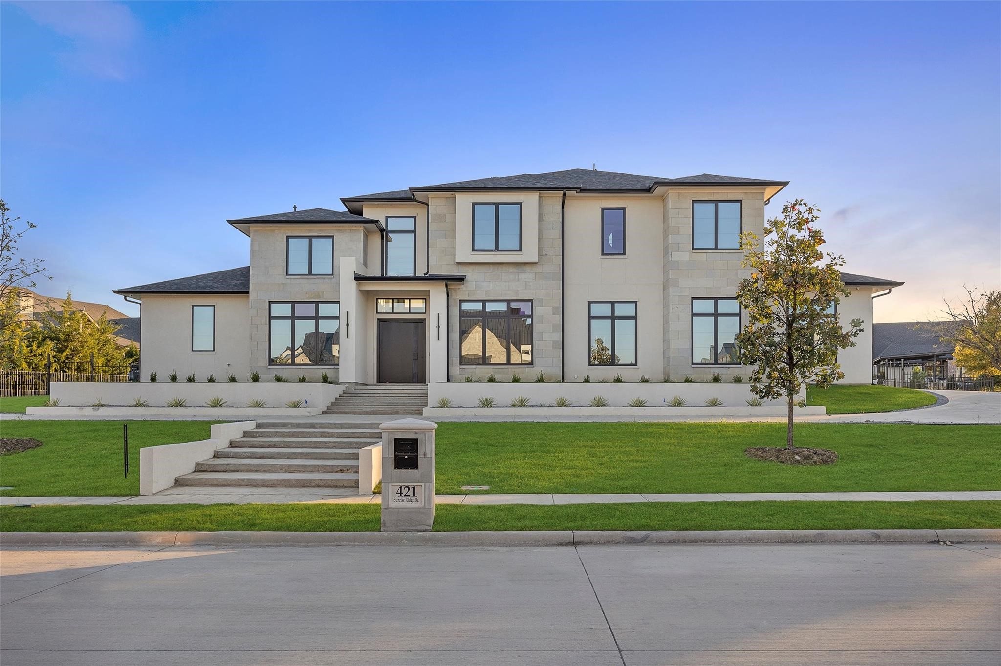 421 Sunrise Ridge Drive