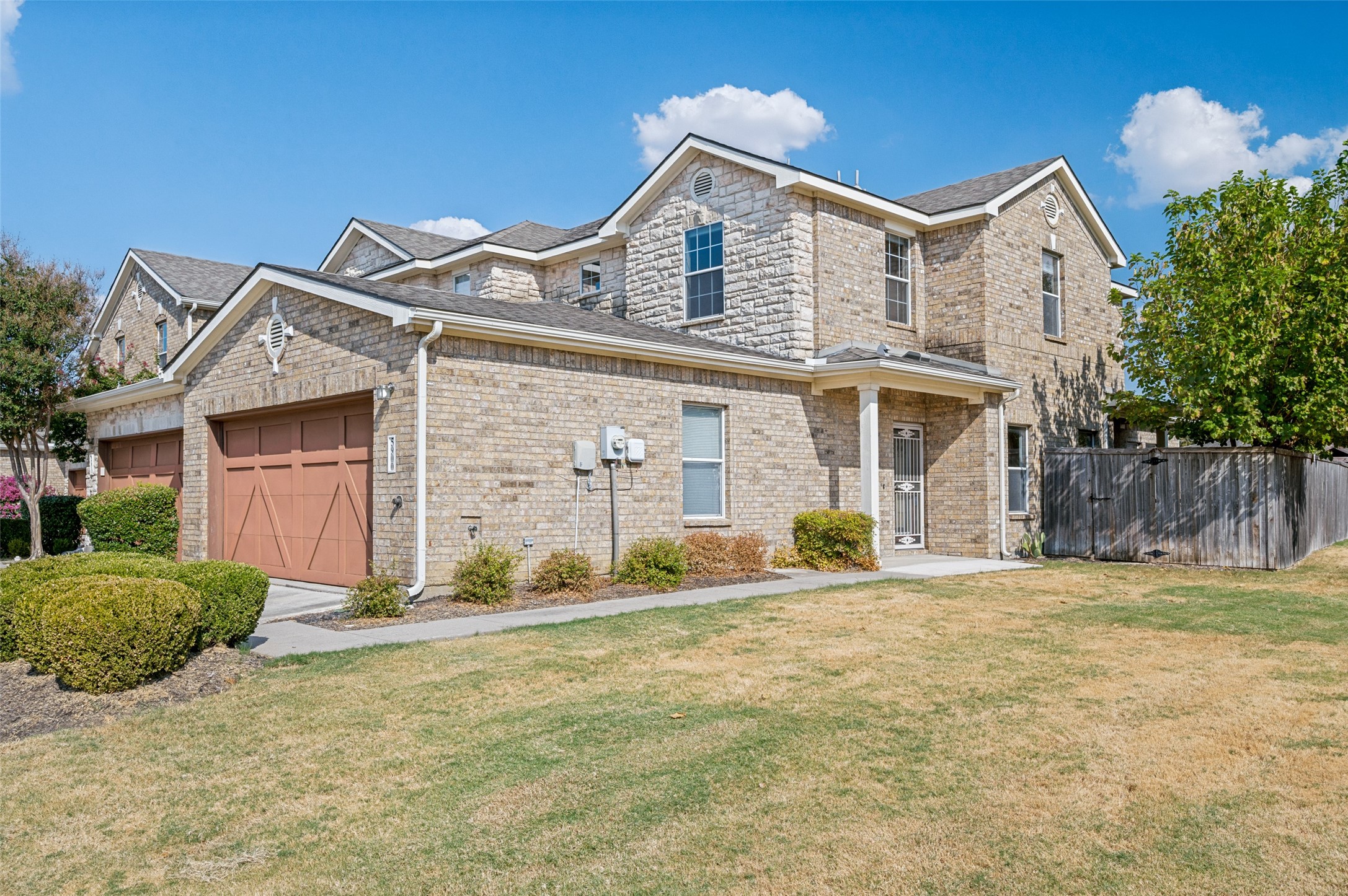5900 Stone Mountain