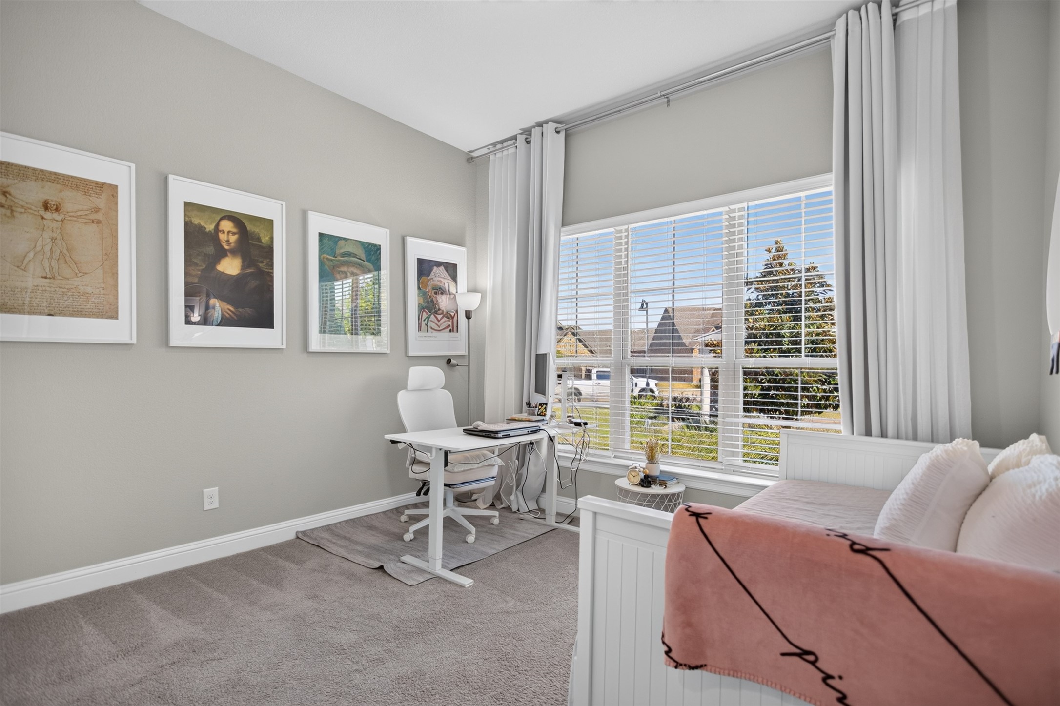 5620 Traveller Drive
