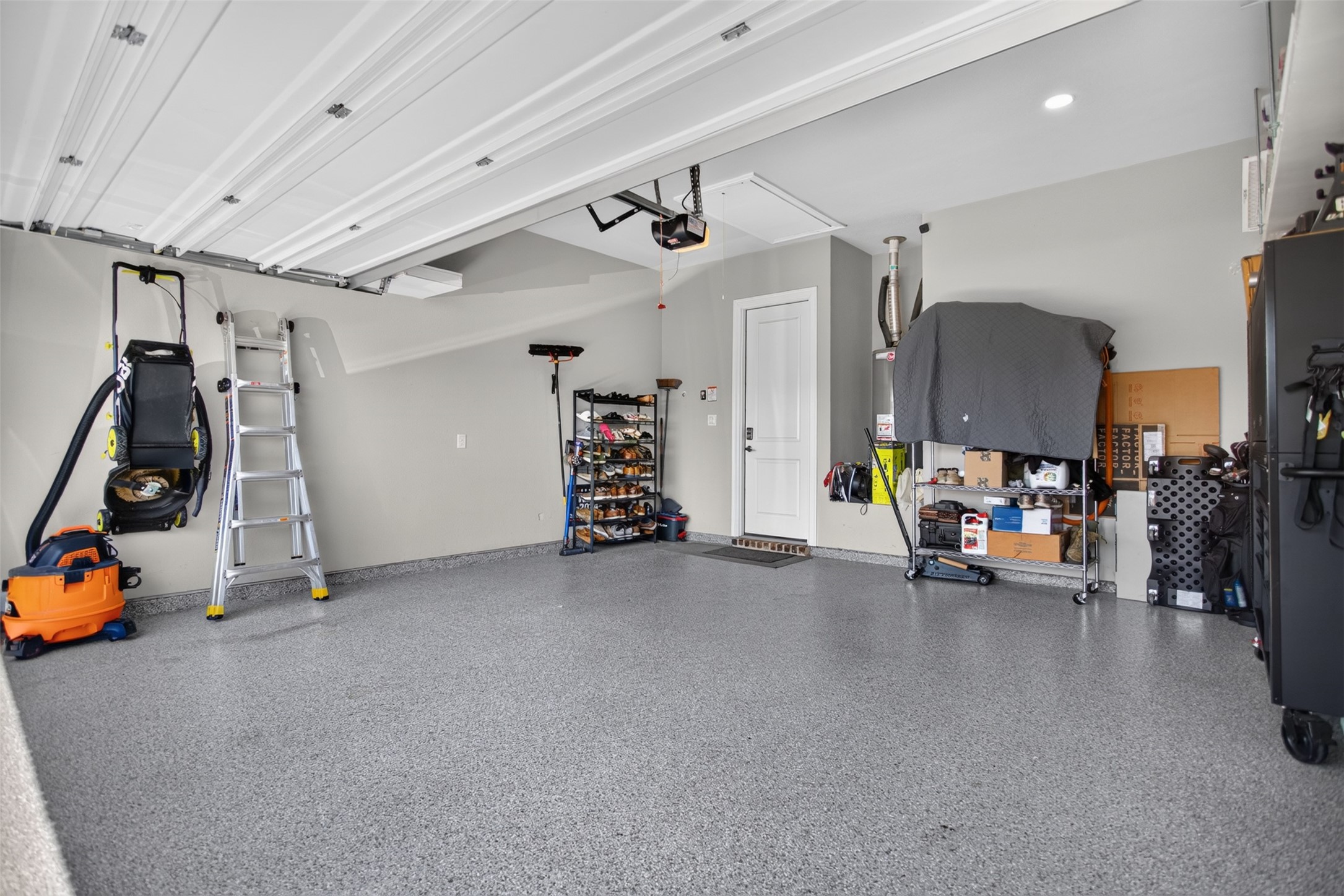 5620 Traveller Drive