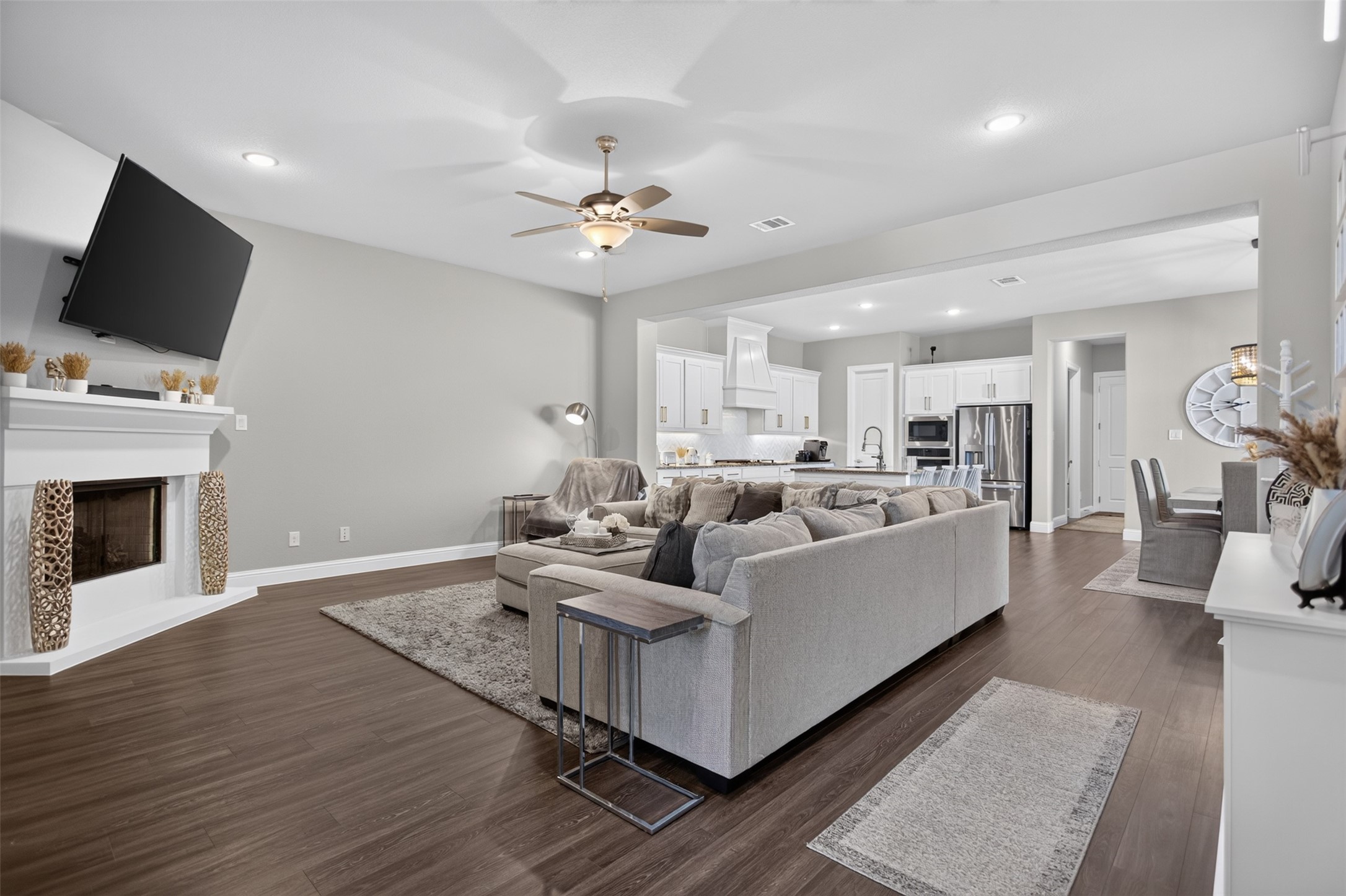 5620 Traveller Drive