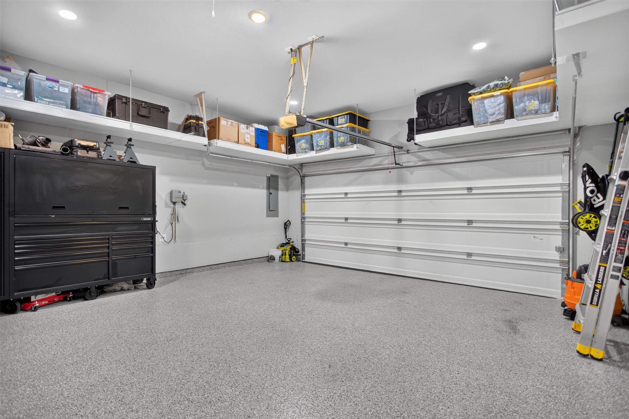 5620 Traveller Drive