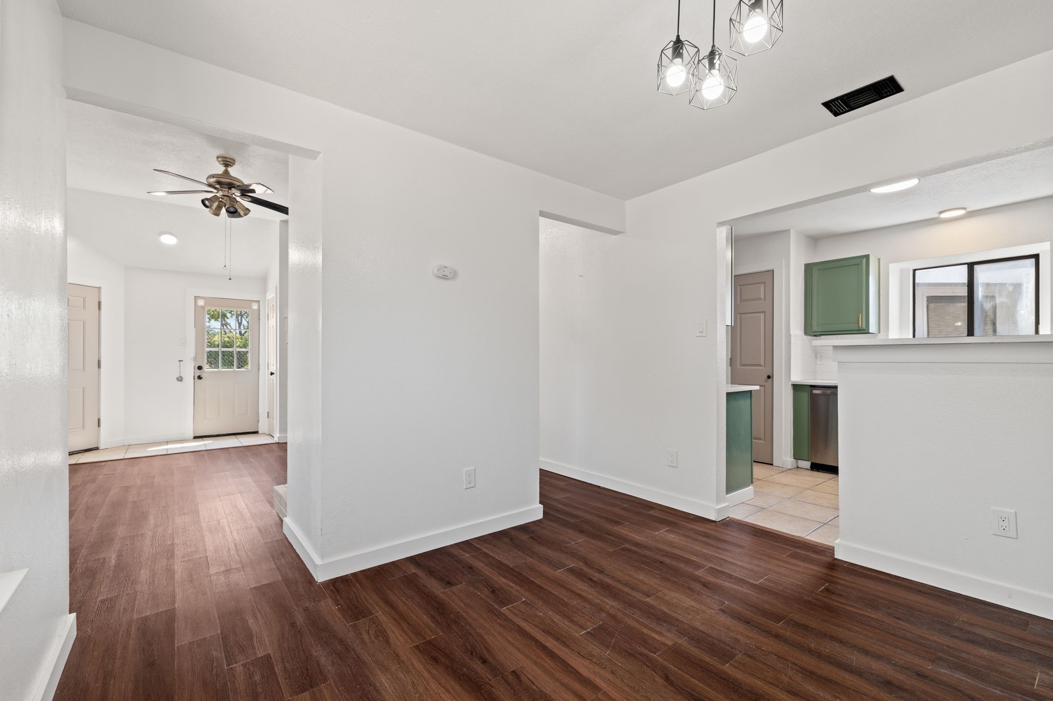1618 Windmill Lane