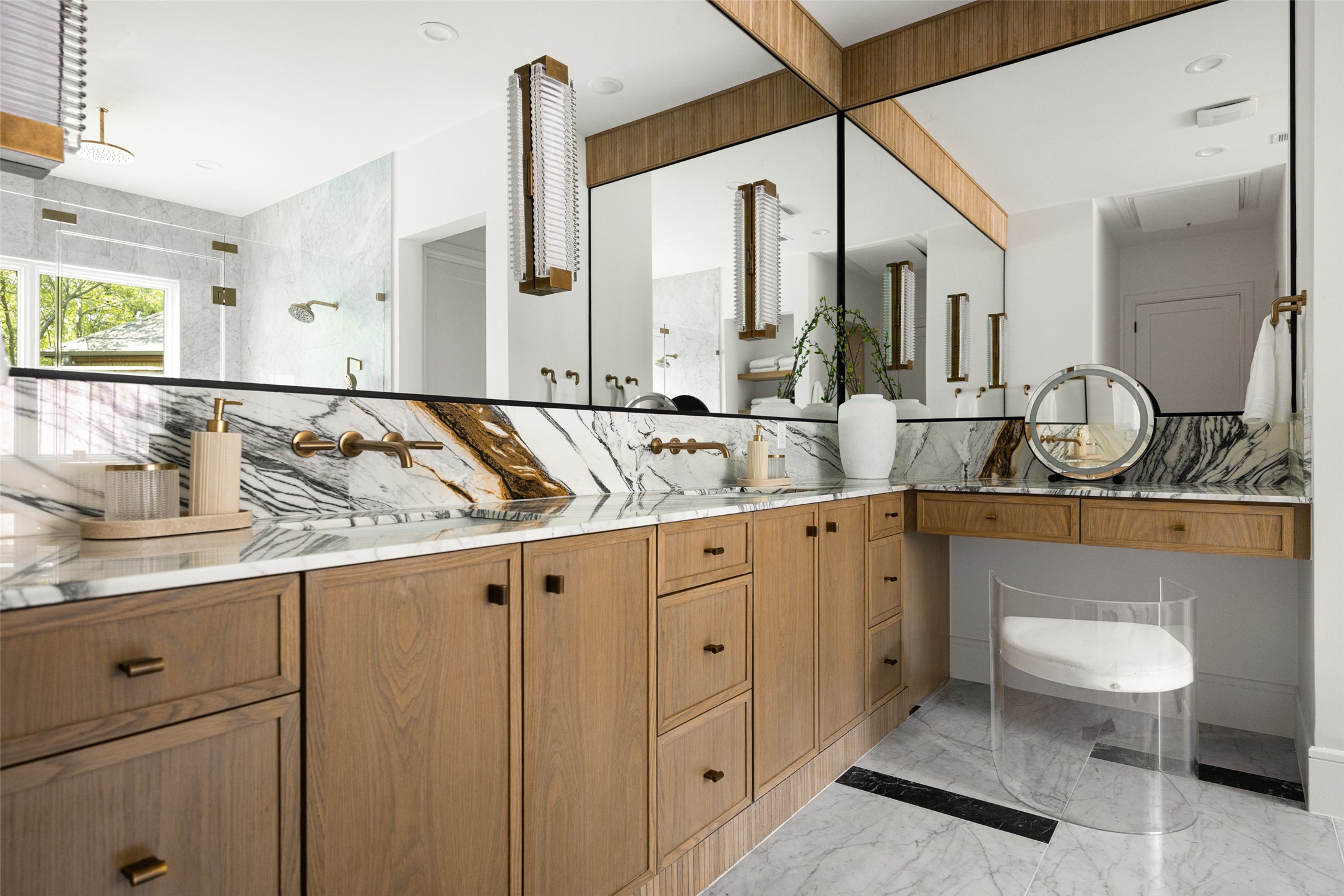 11202 Northland Circle