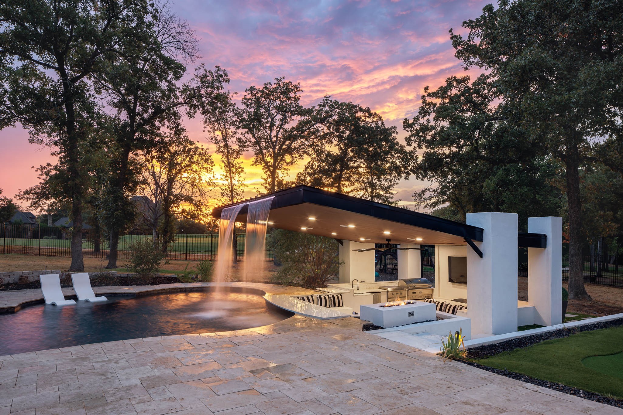 6001 Pine Valley Drive