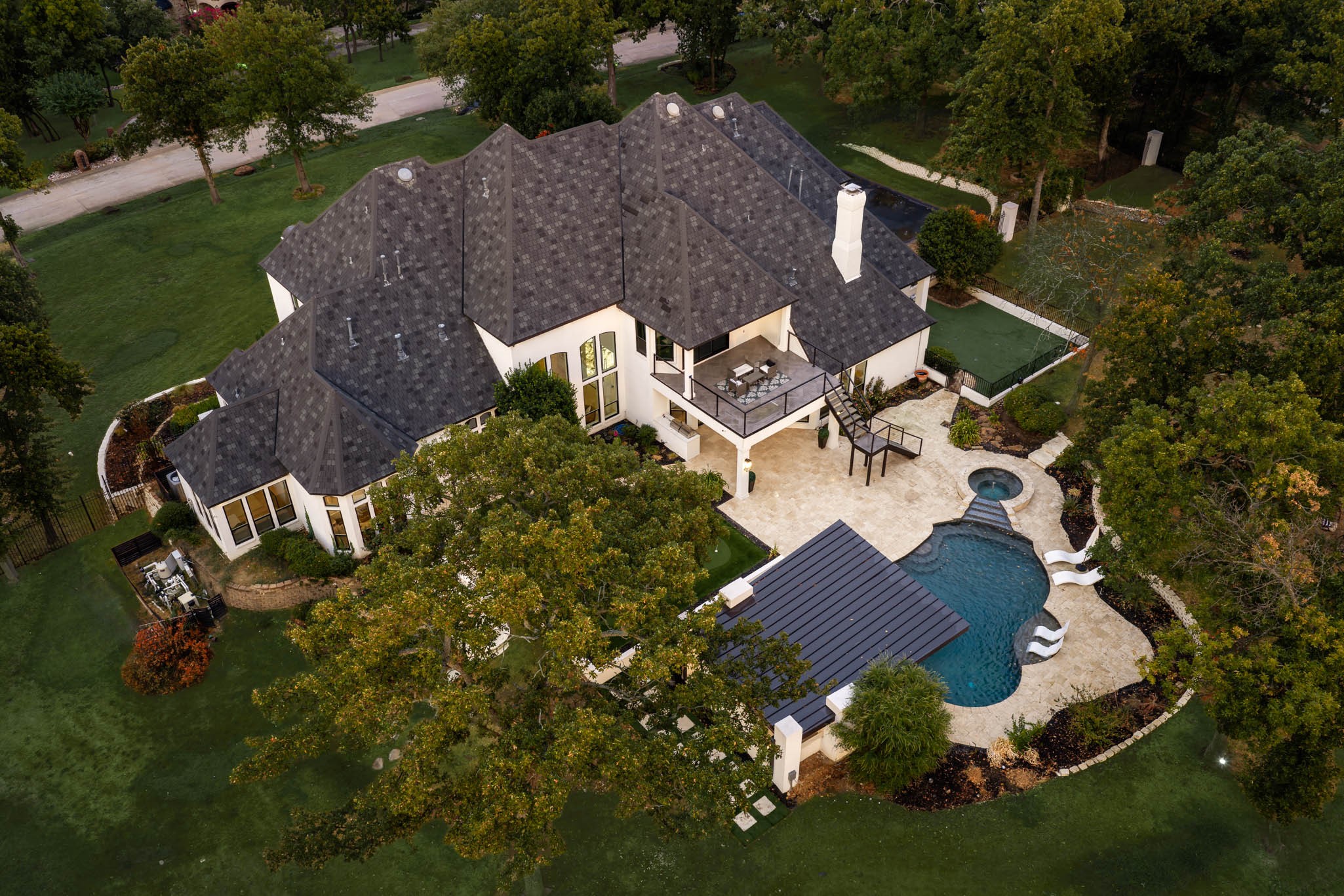6001 Pine Valley Drive