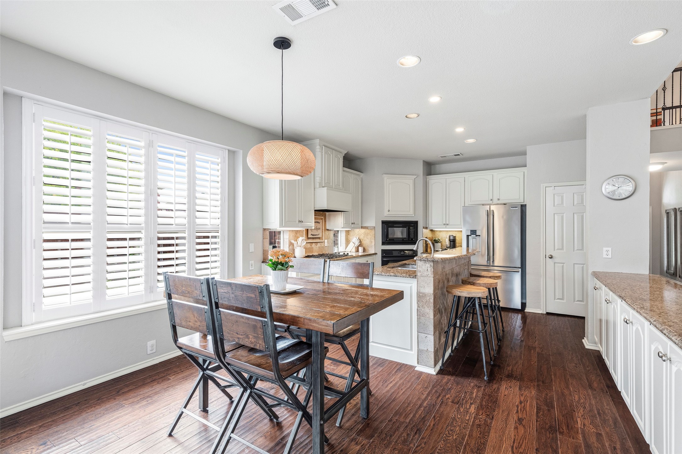 2996 La vista Lane