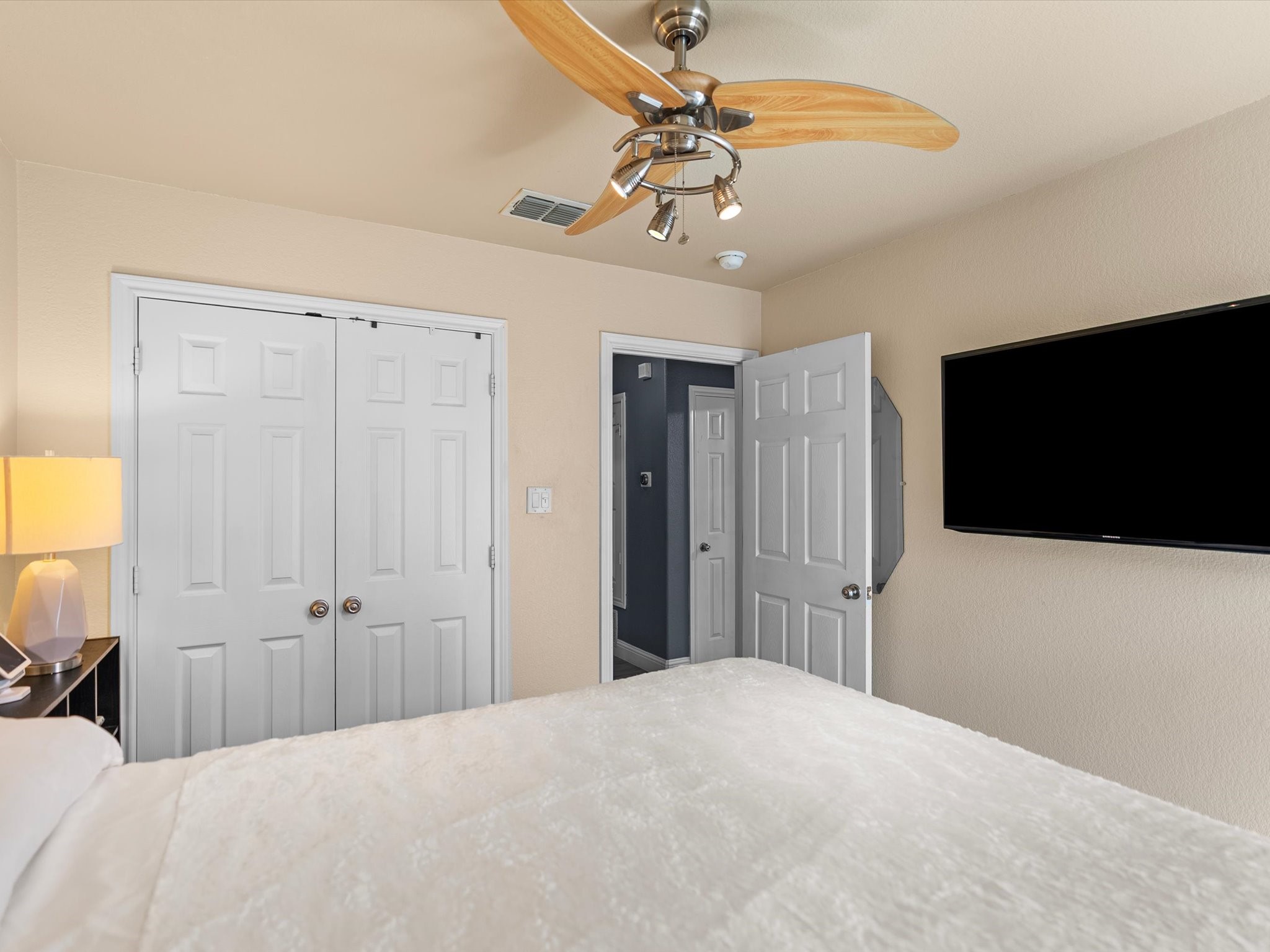 6504 Sierra Madre Drive