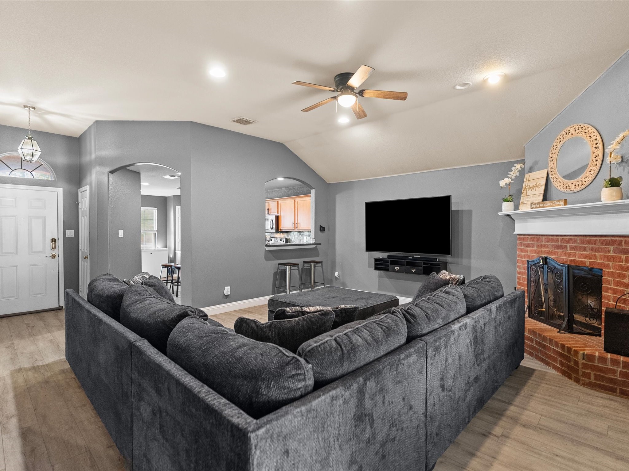 6504 Sierra Madre Drive