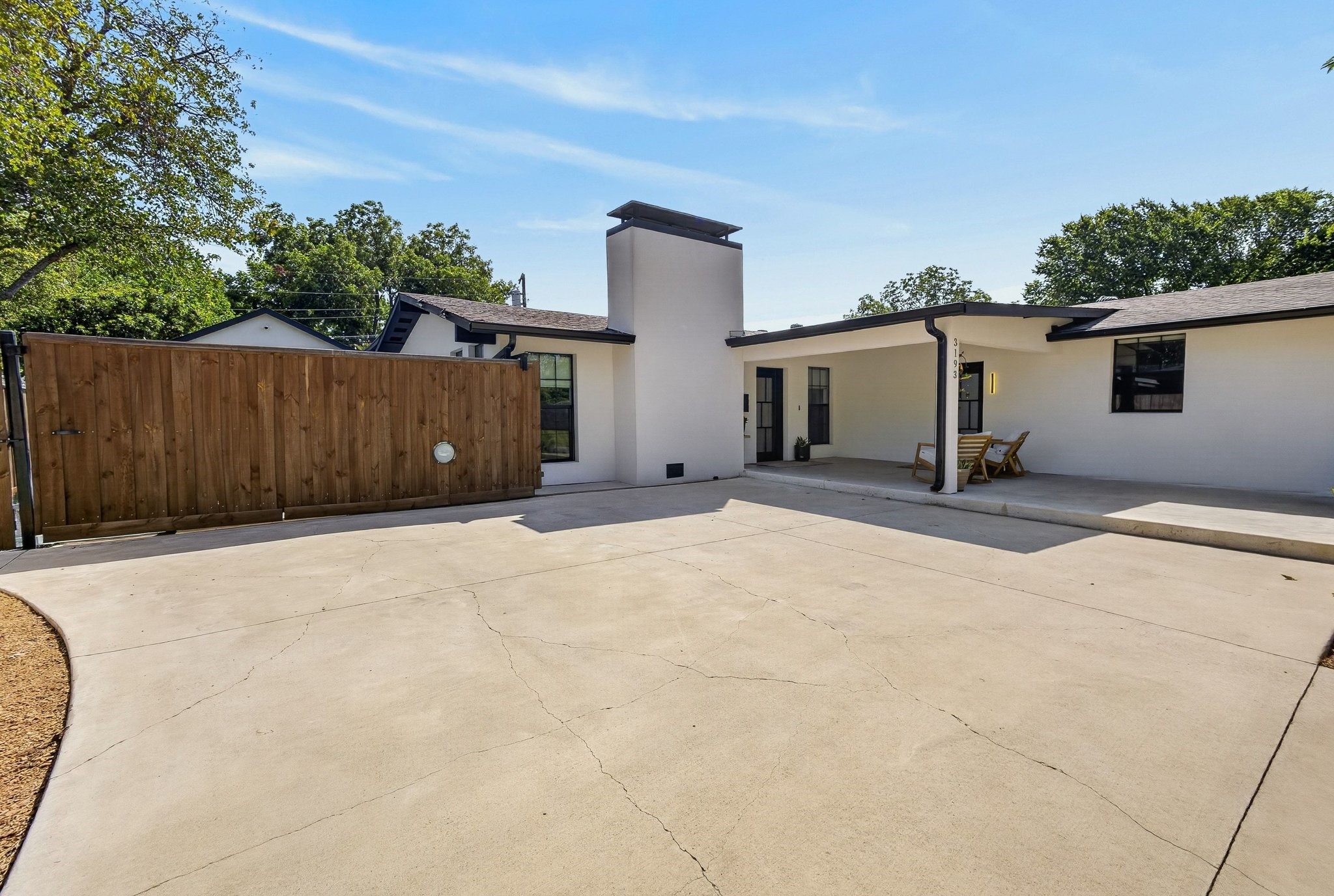 3193 Northaven Road