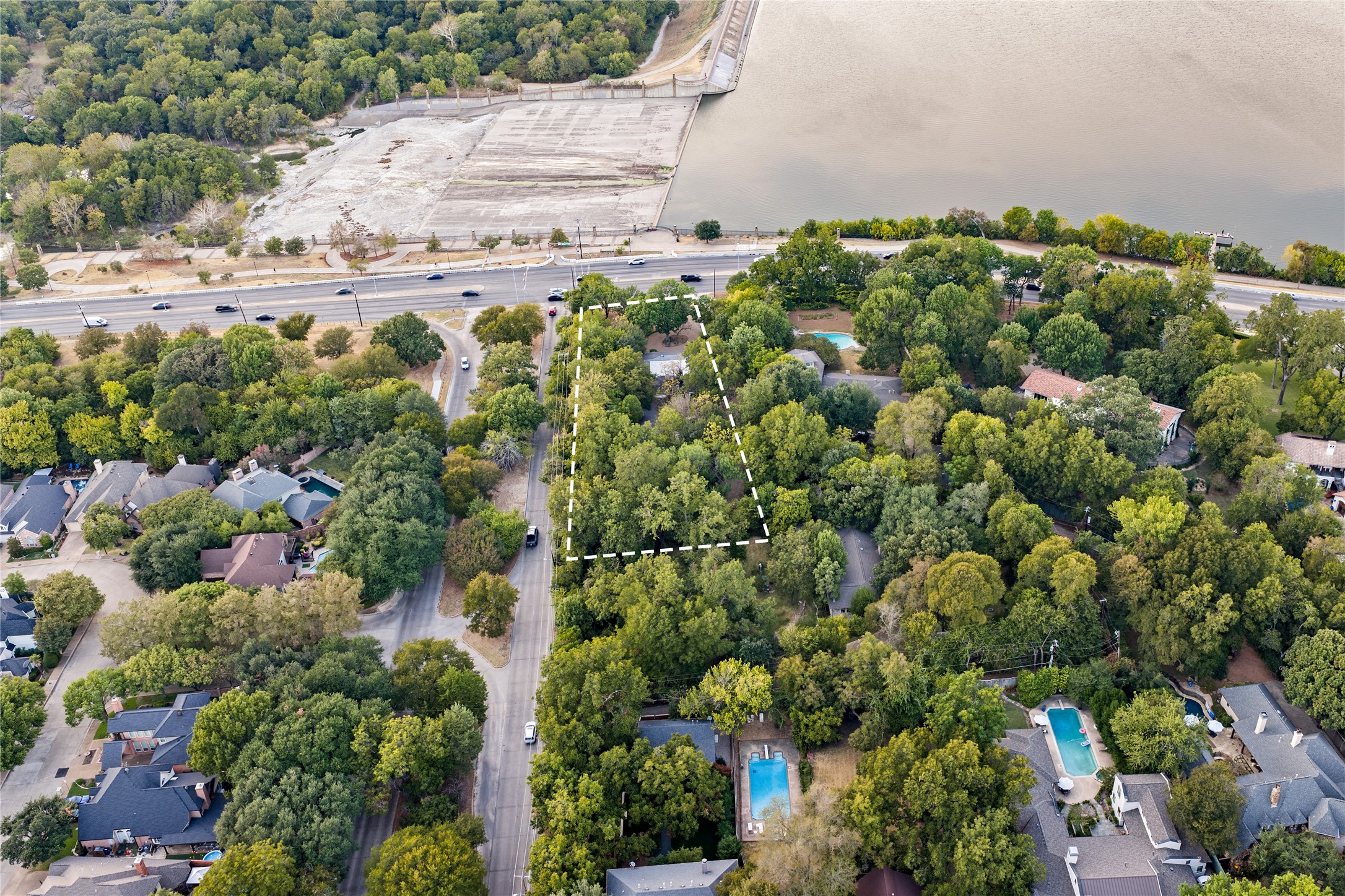 8100 Garland Road