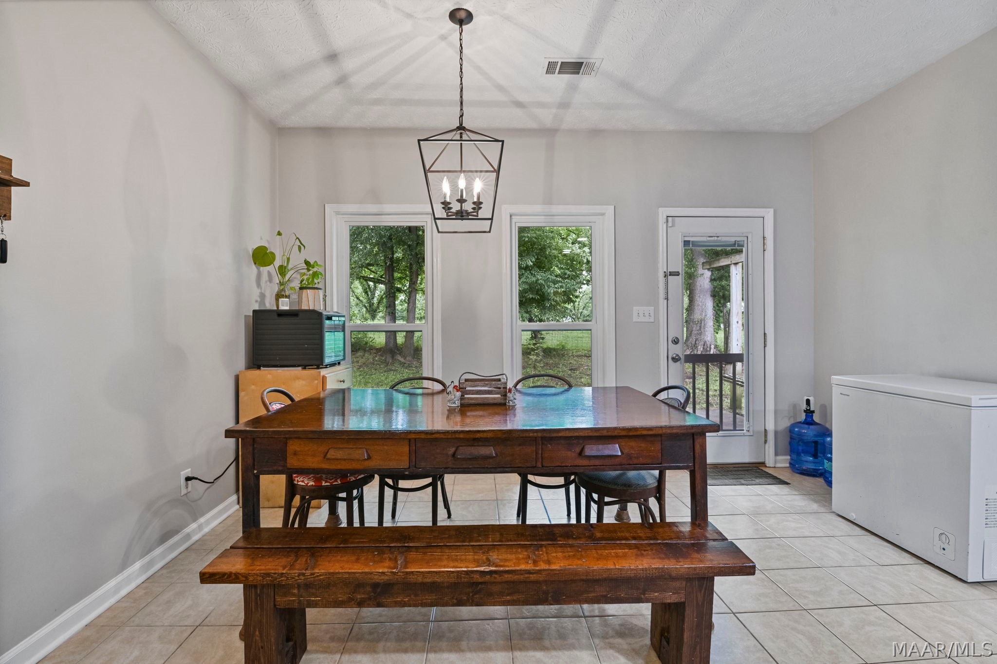145 LILLY PAD Circle