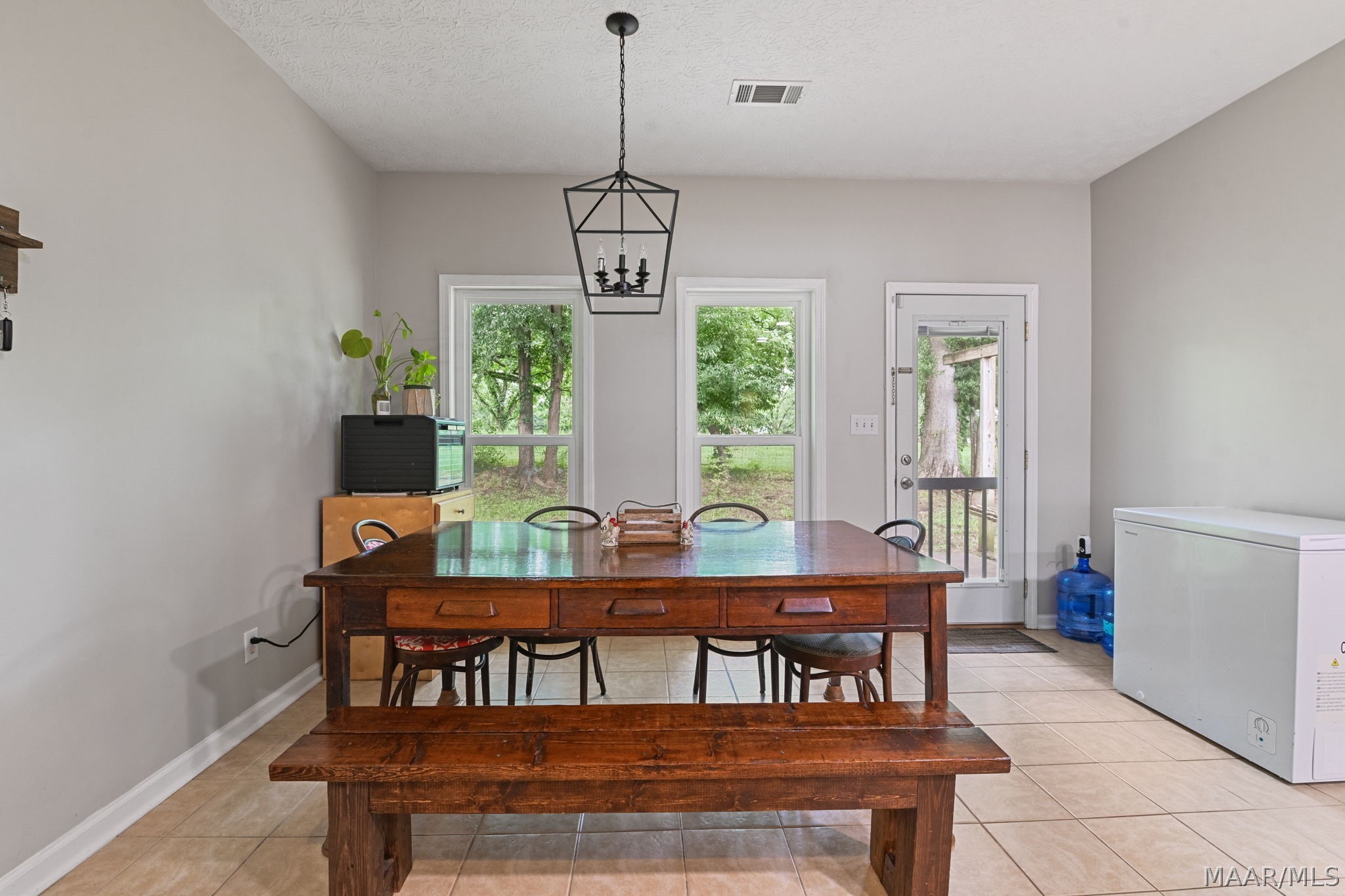 145 LILLY PAD Circle
