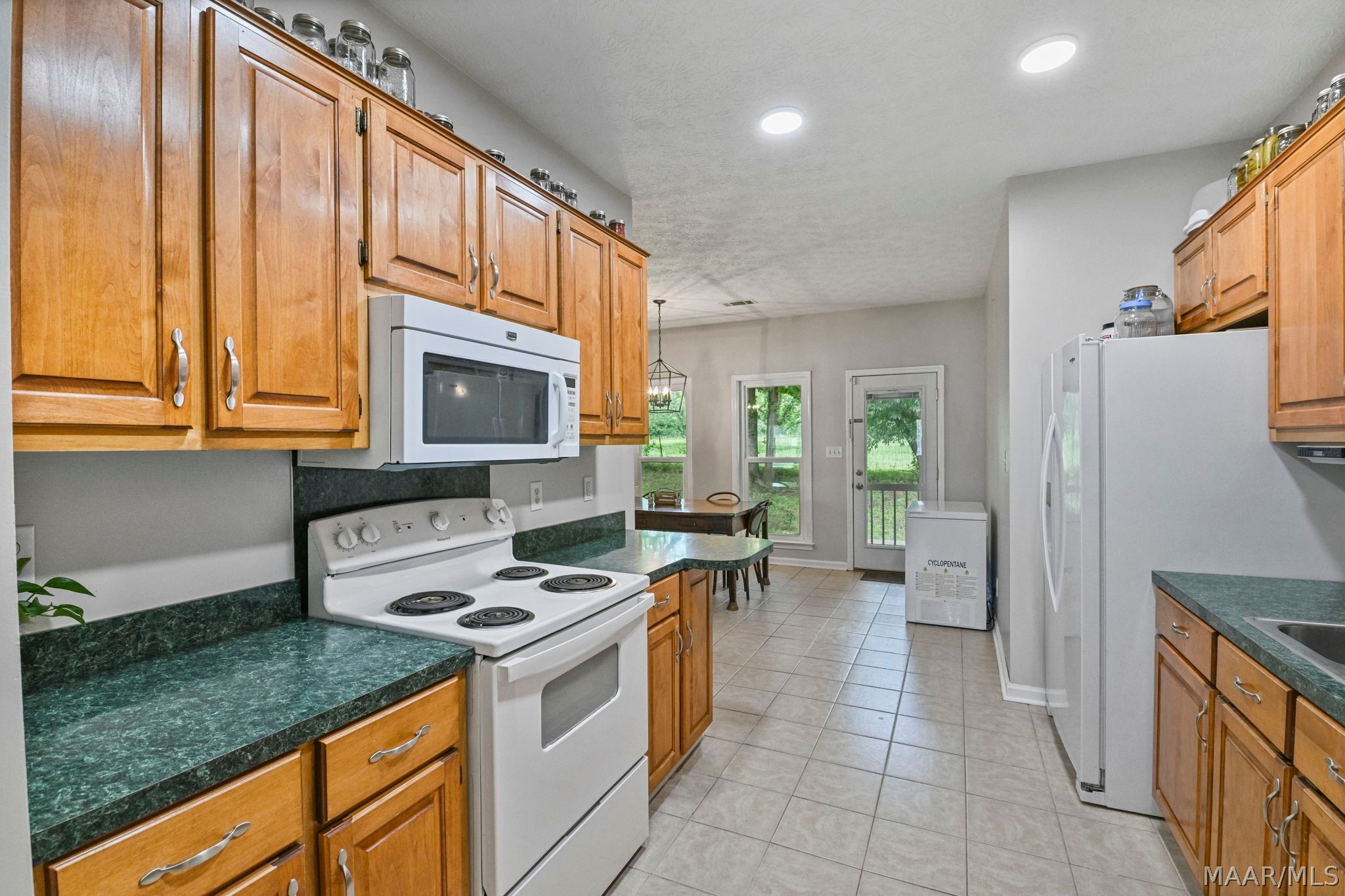 145 LILLY PAD Circle
