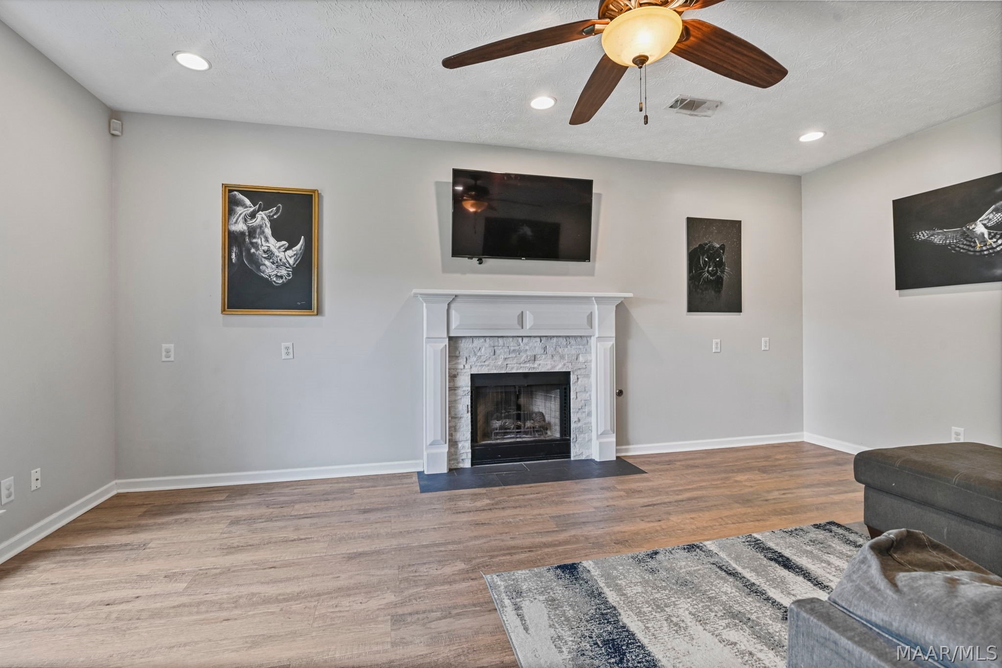 145 LILLY PAD Circle