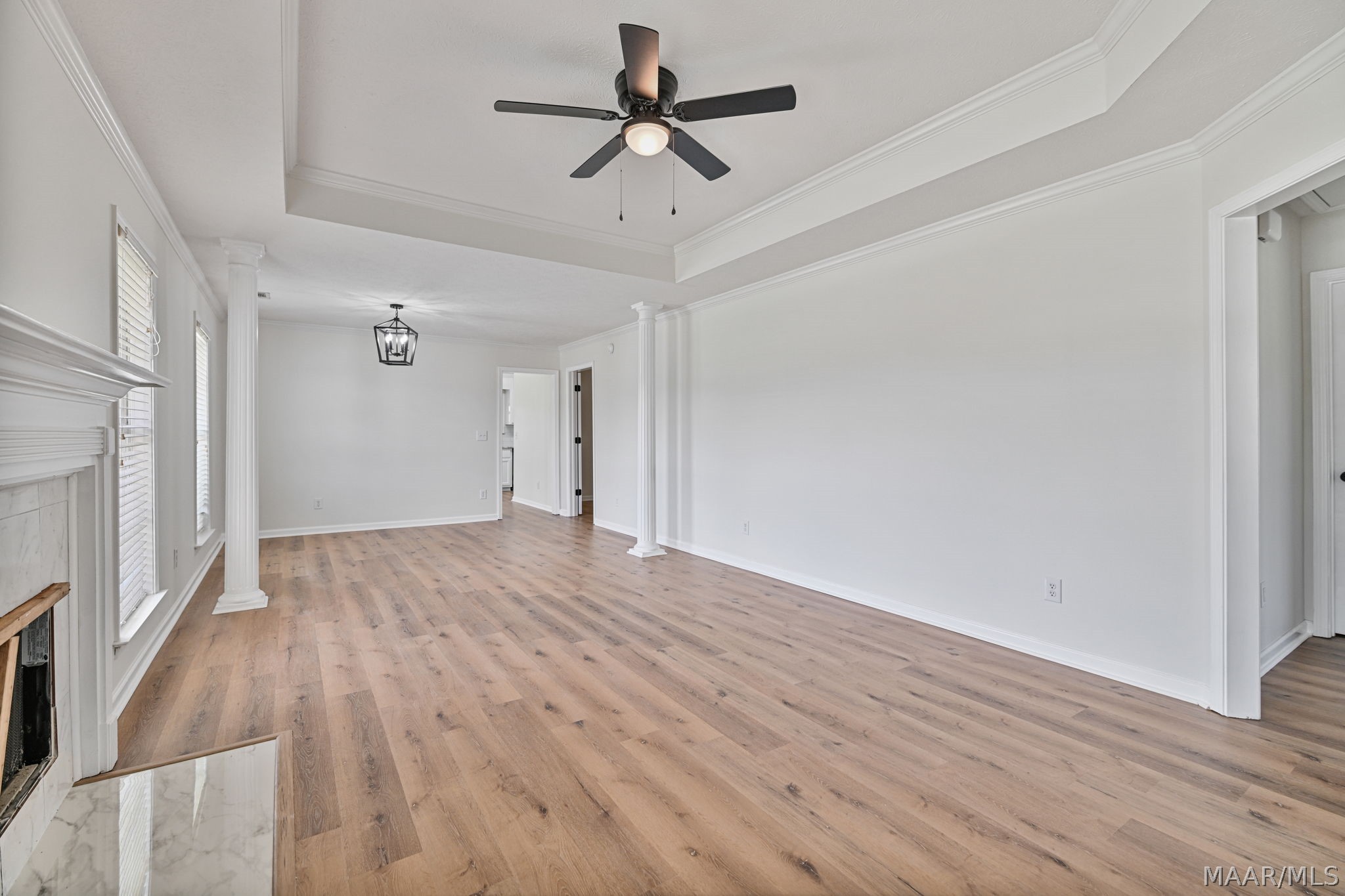 1332 Centerfield Court