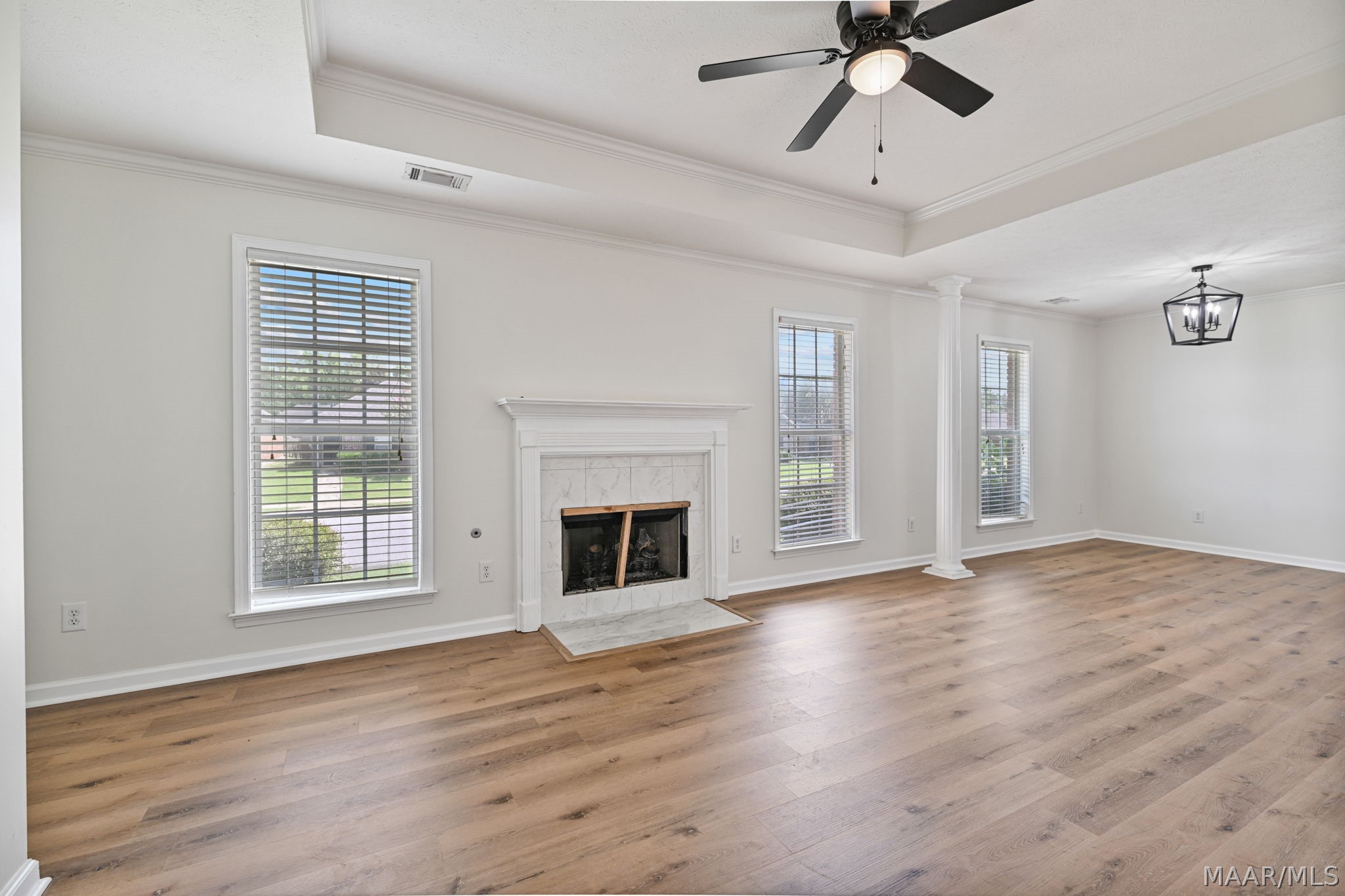 1332 Centerfield Court