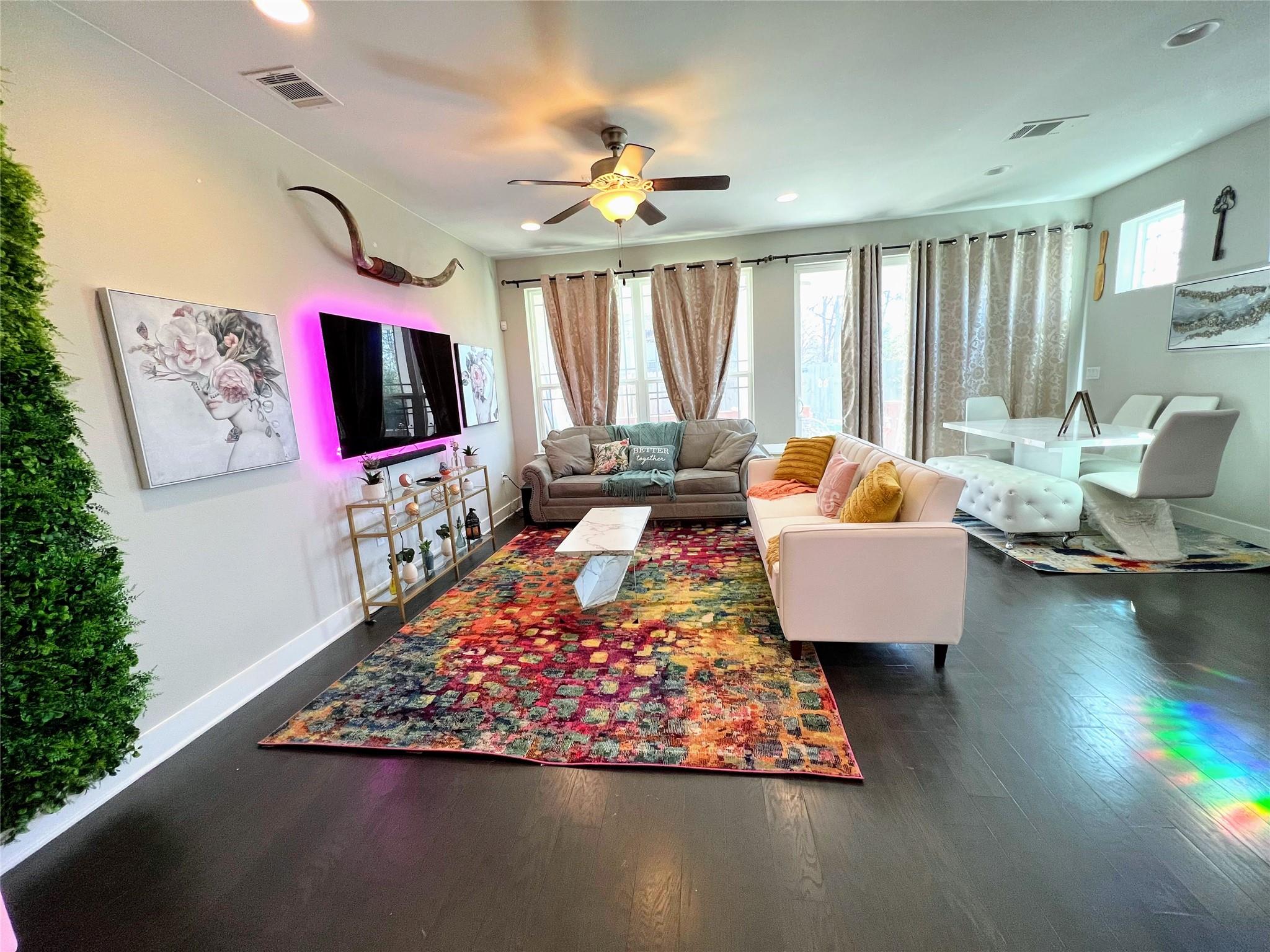 807 E 16th ST # B Unit: A & B