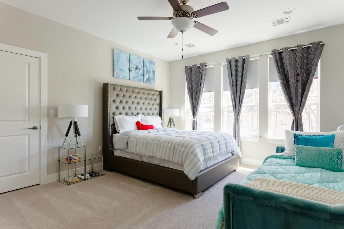 807 E 16th ST # B Unit: A & B