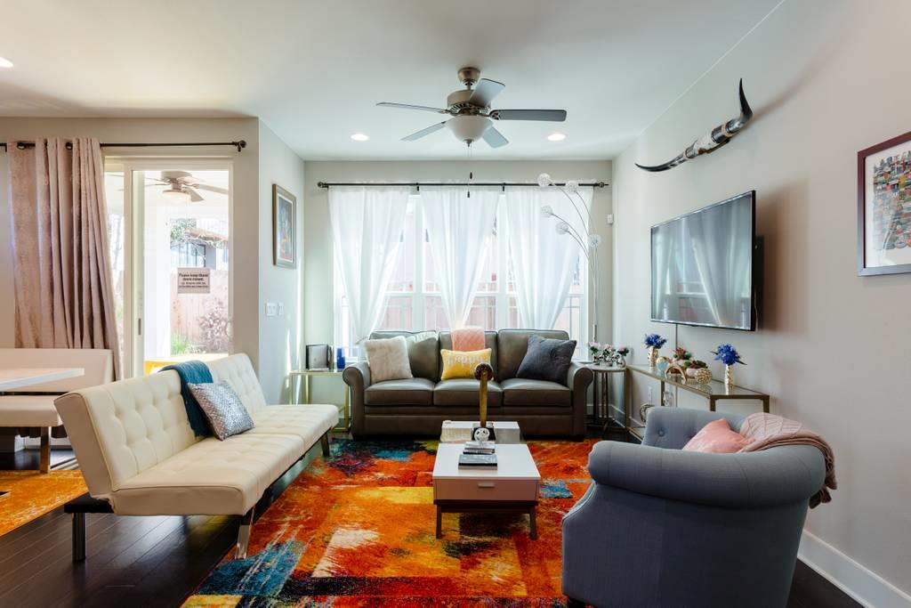 807 E 16th ST # B Unit: A & B