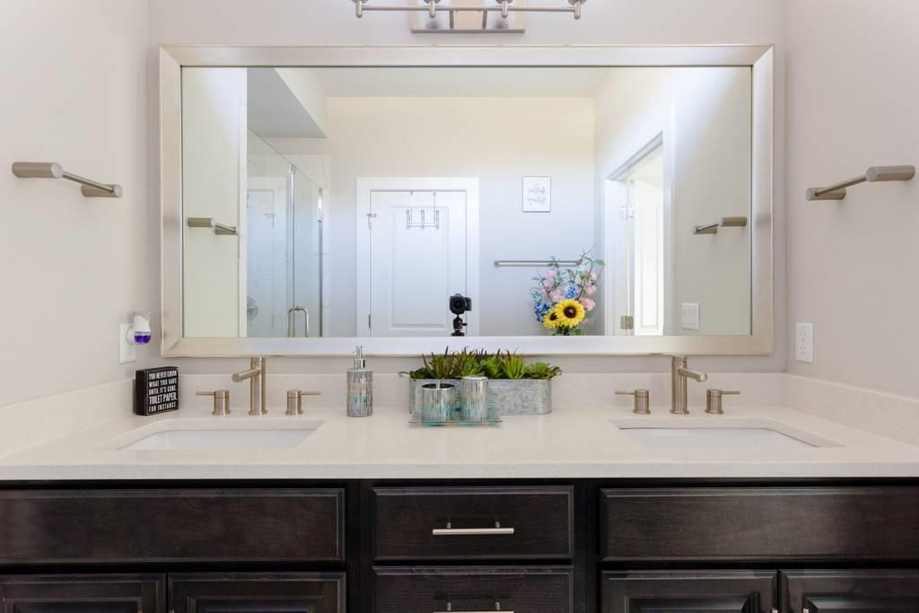 807 E 16th ST # B Unit: A & B