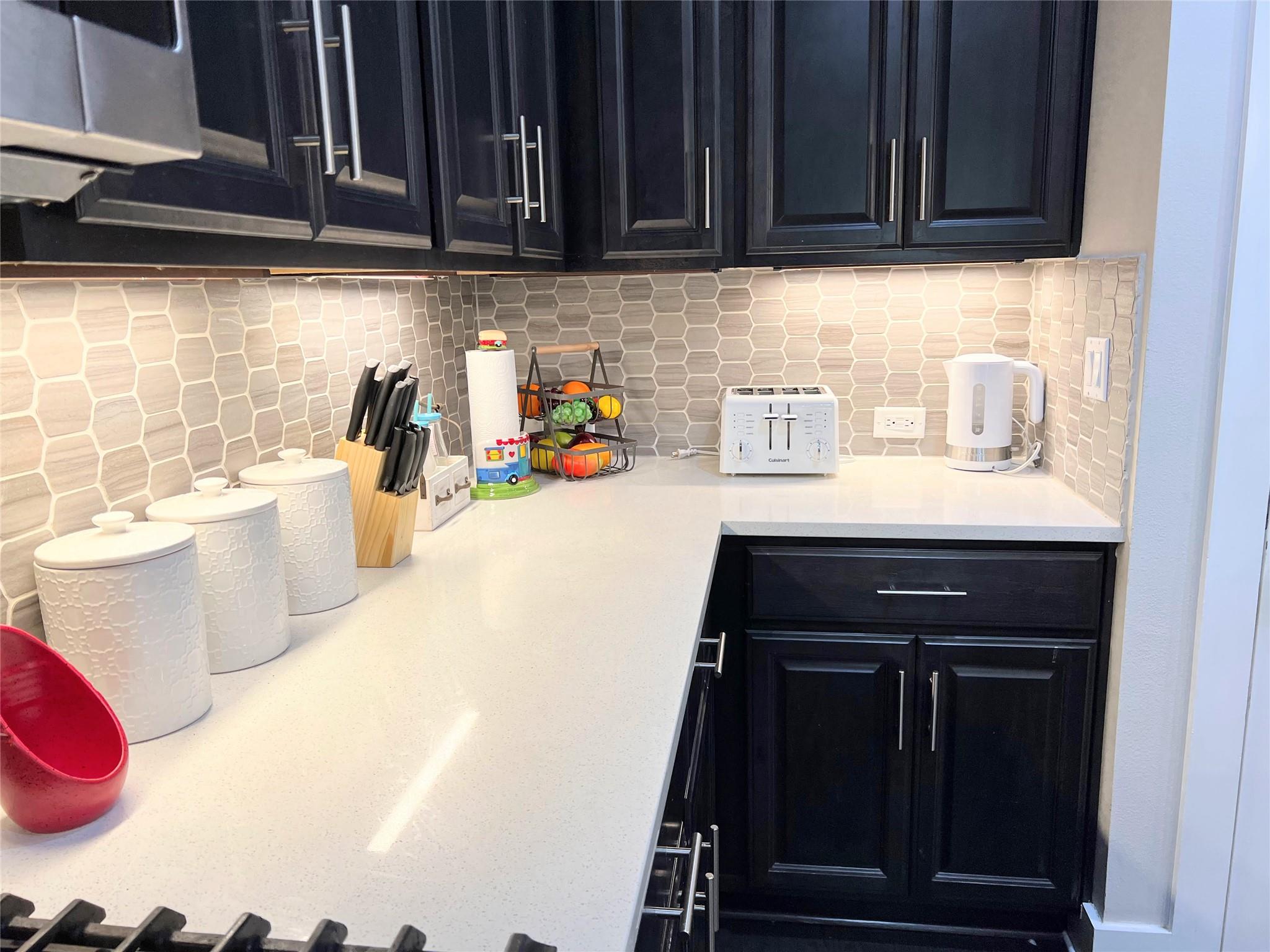 807 E 16th ST # B Unit: A & B