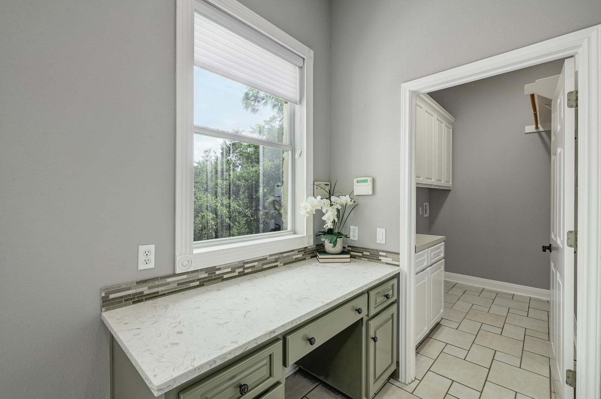 12004 Mira Mesa DR