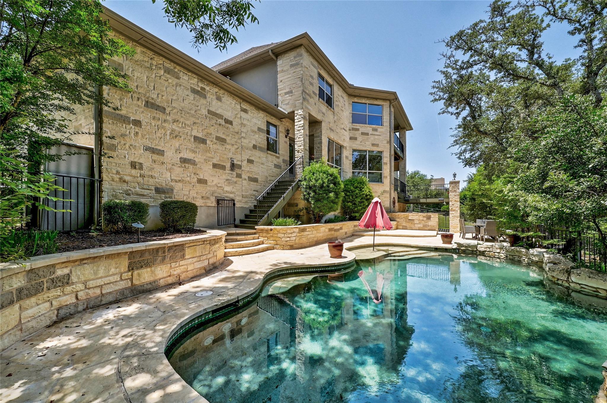 12004 Mira Mesa DR