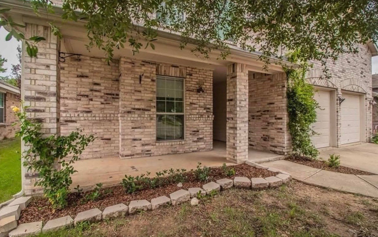 14045 Lost Spurs Road