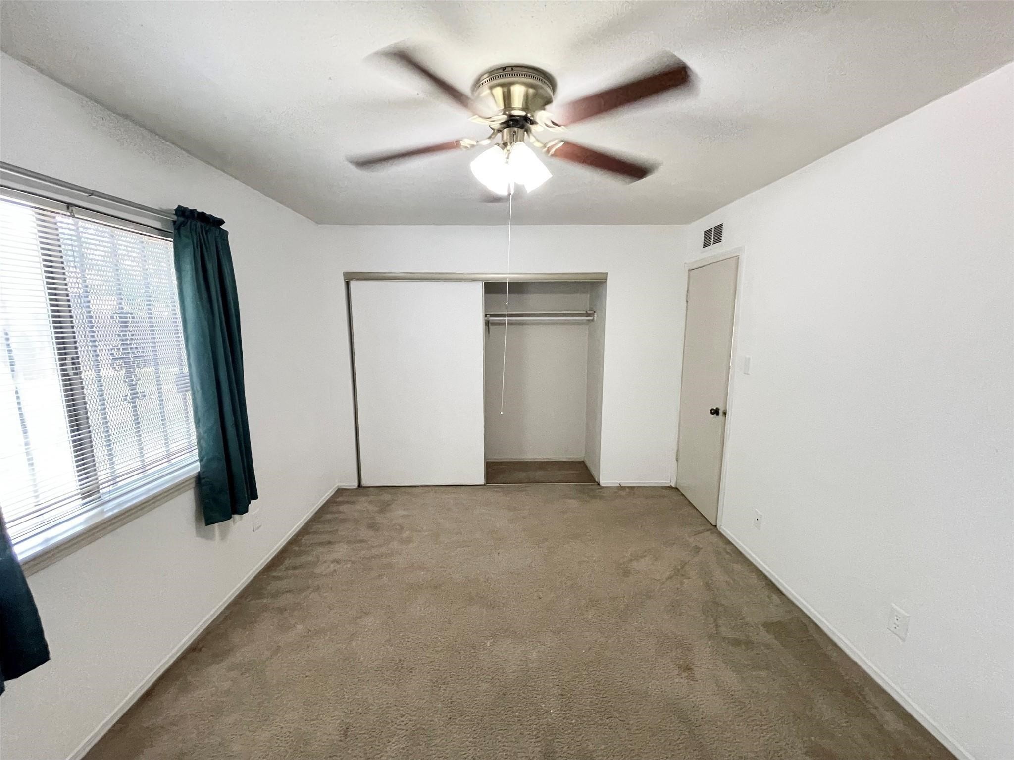 9551 Kerrville Street