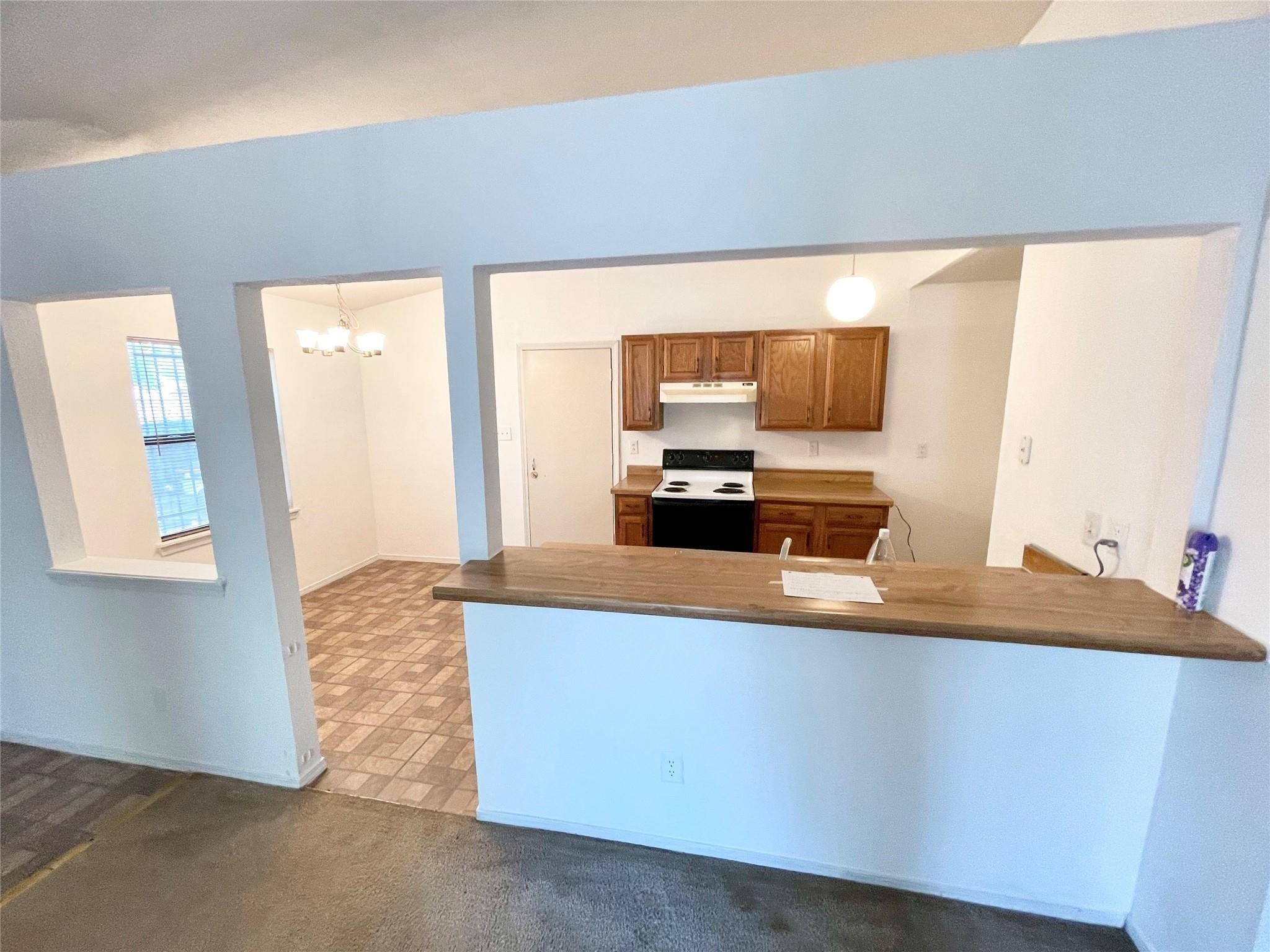 9551 Kerrville Street