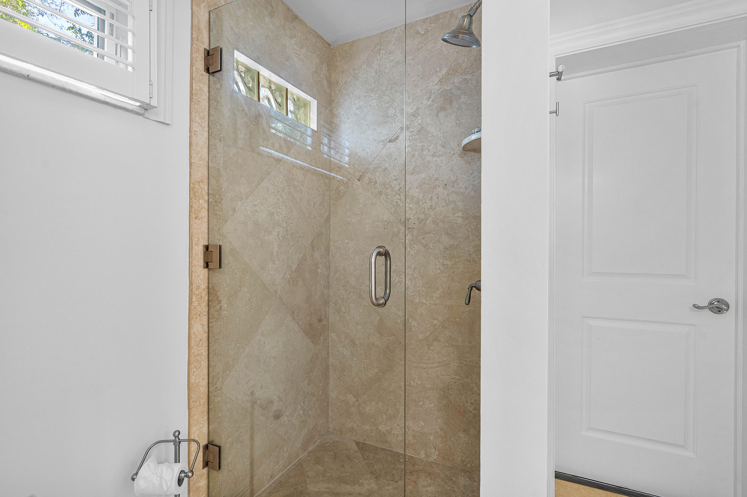 820 Palm Trail