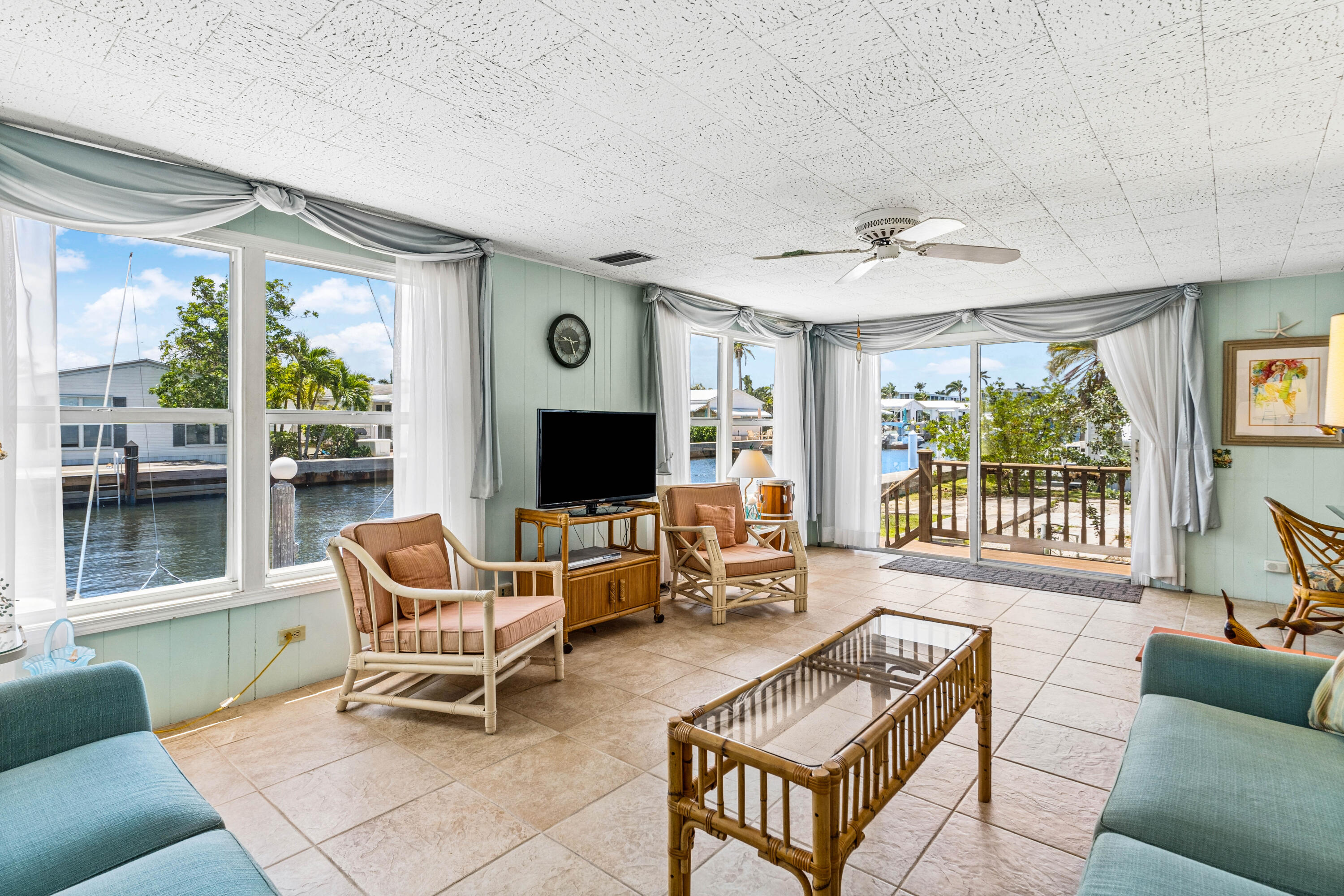 205 S Ibis Drive R