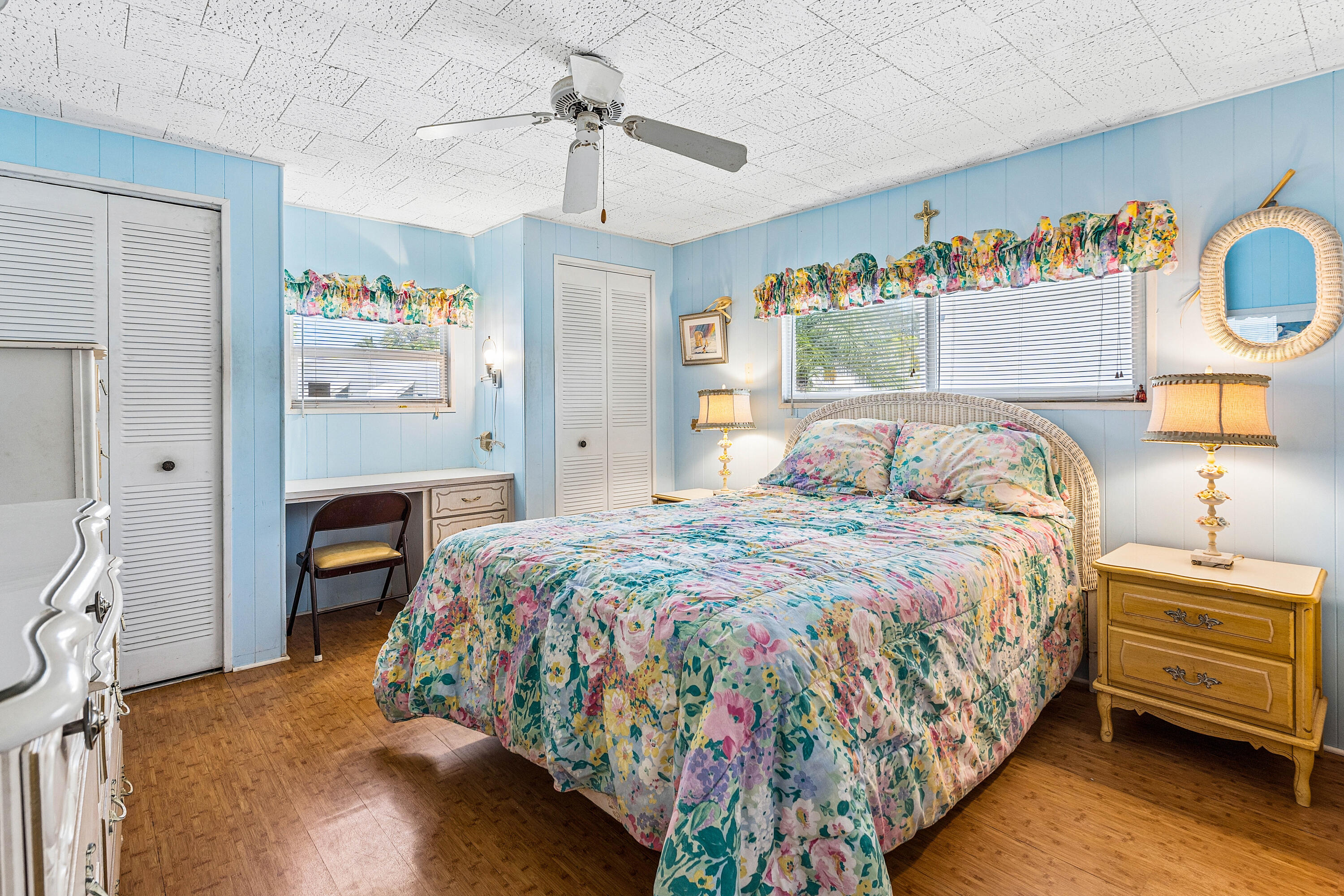 205 S Ibis Drive R