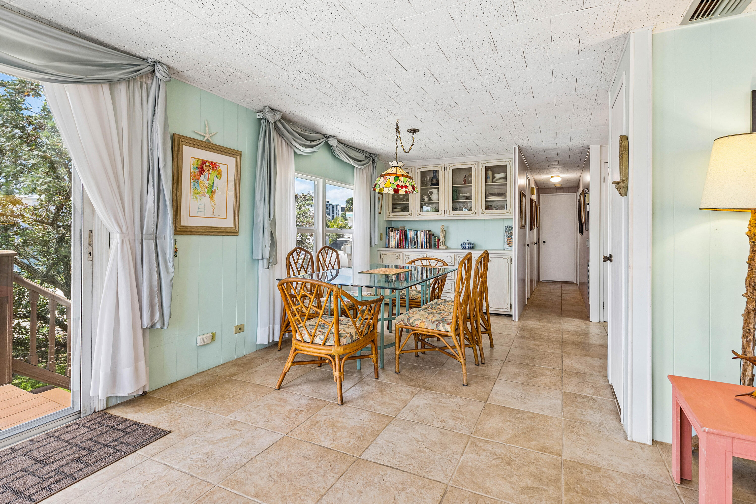 205 S Ibis Drive R