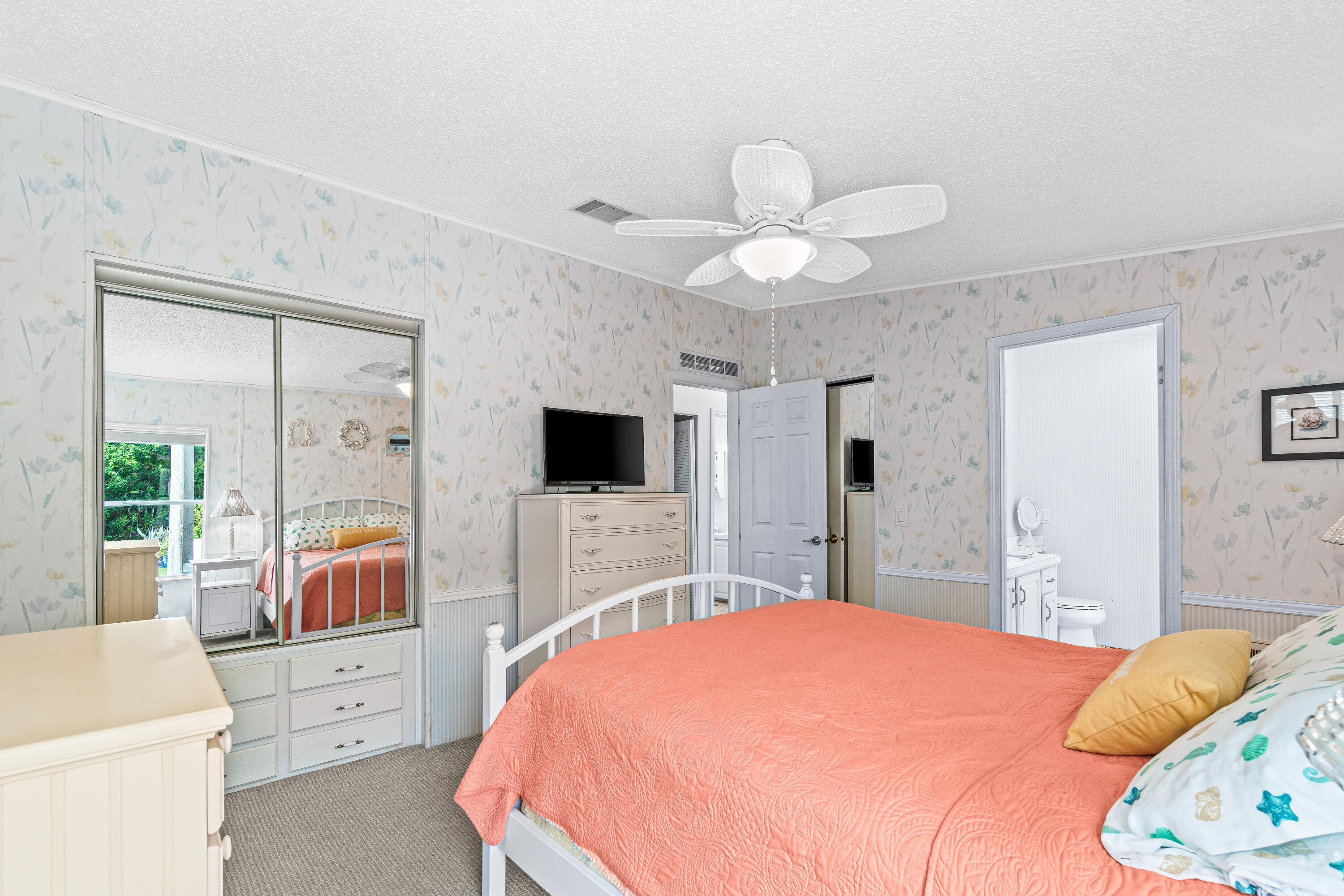 207 Mallard Drive U