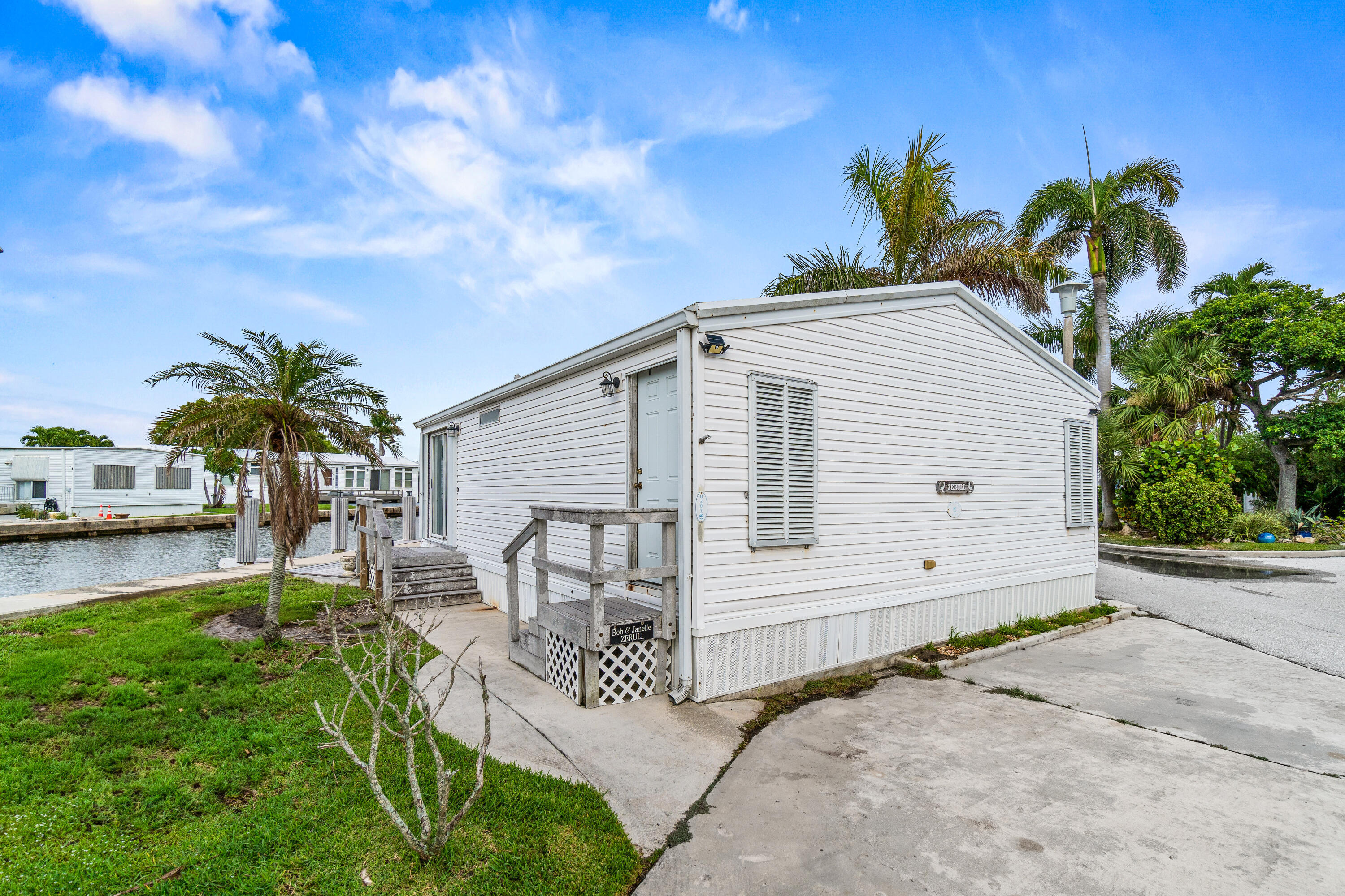 207 Mallard Drive U