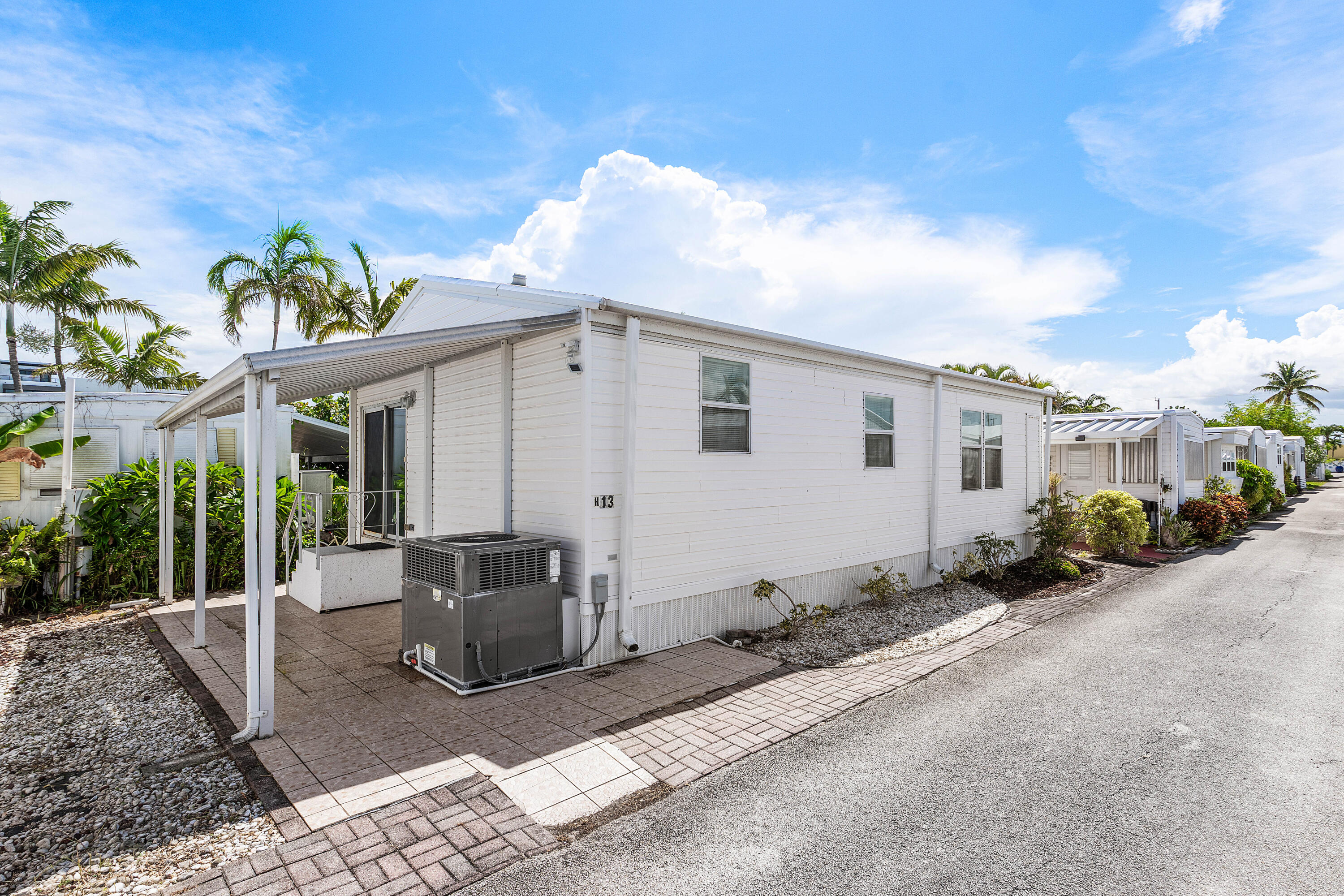 13 Hibiscus Drive H Briny Breezes Fl Us 33435 B26071946