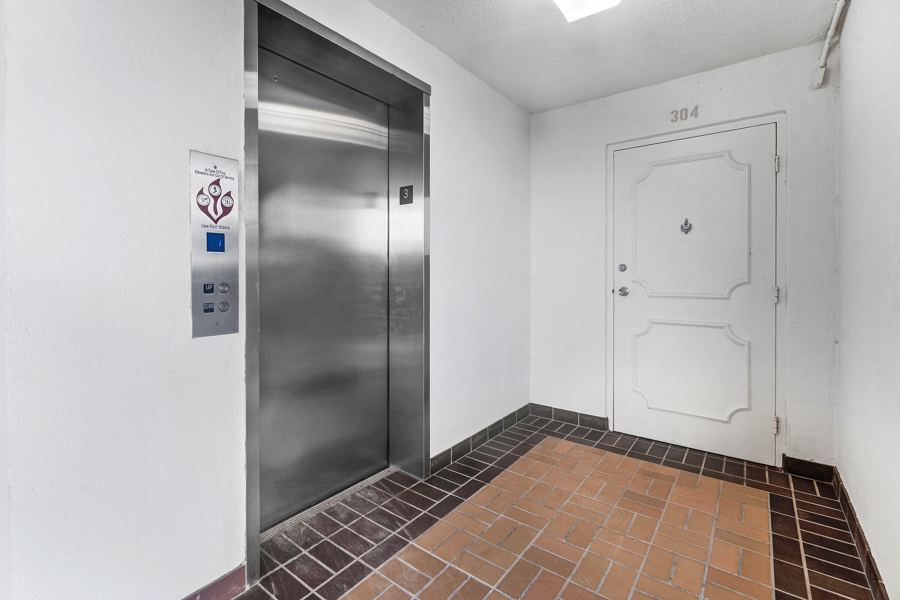 3545 S Ocean Boulevard 304