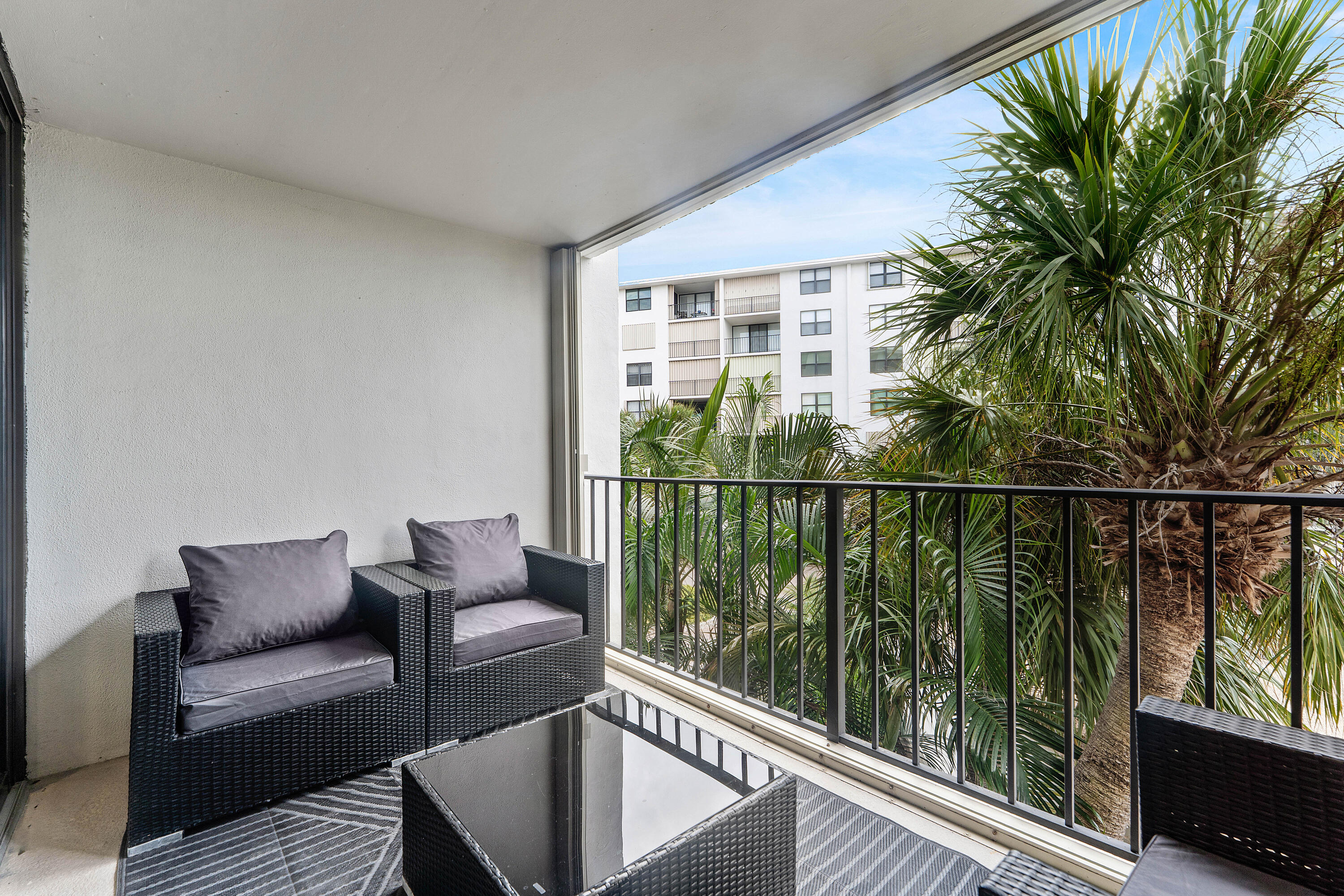 3545 S Ocean Boulevard 304