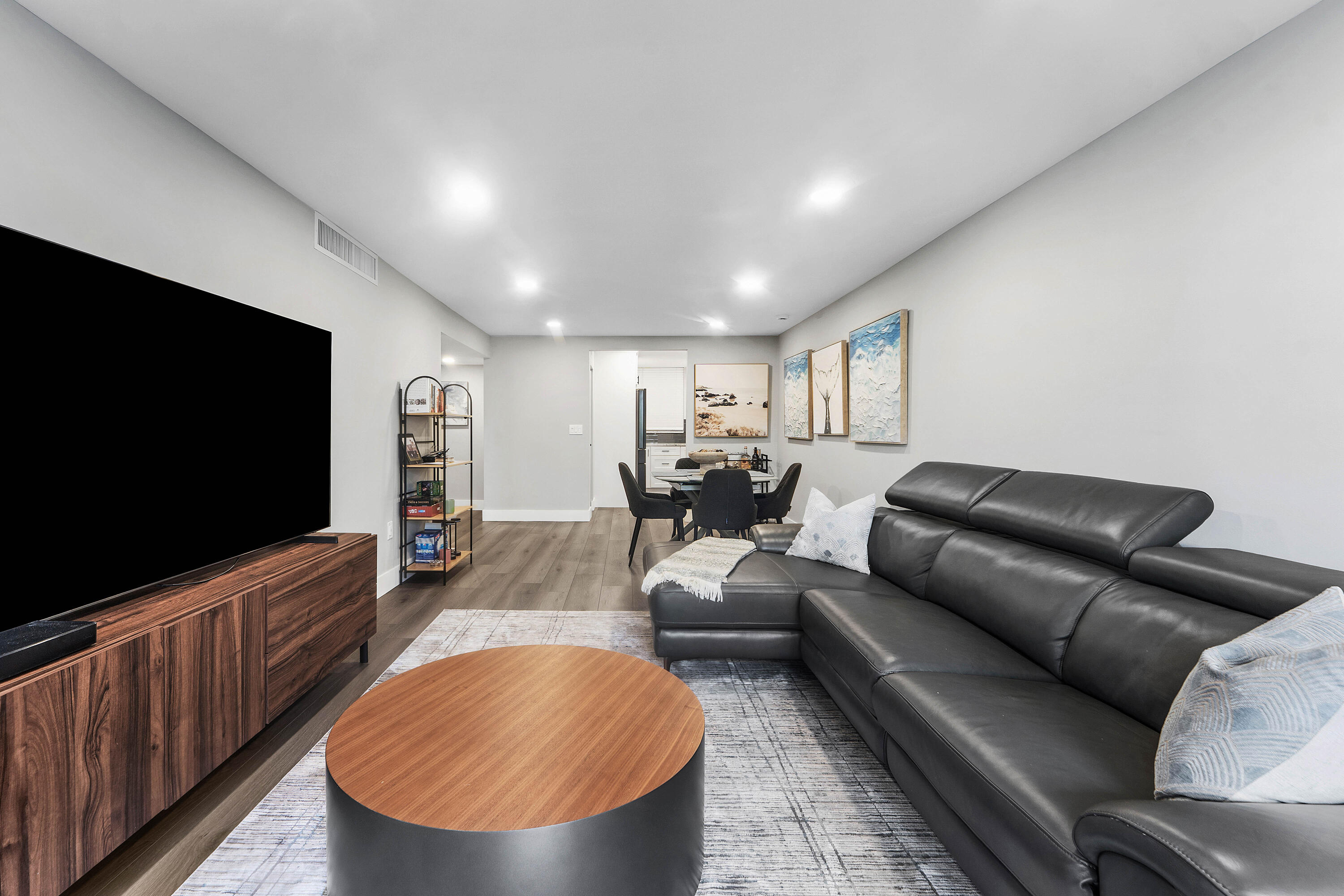 3545 S Ocean Boulevard 304